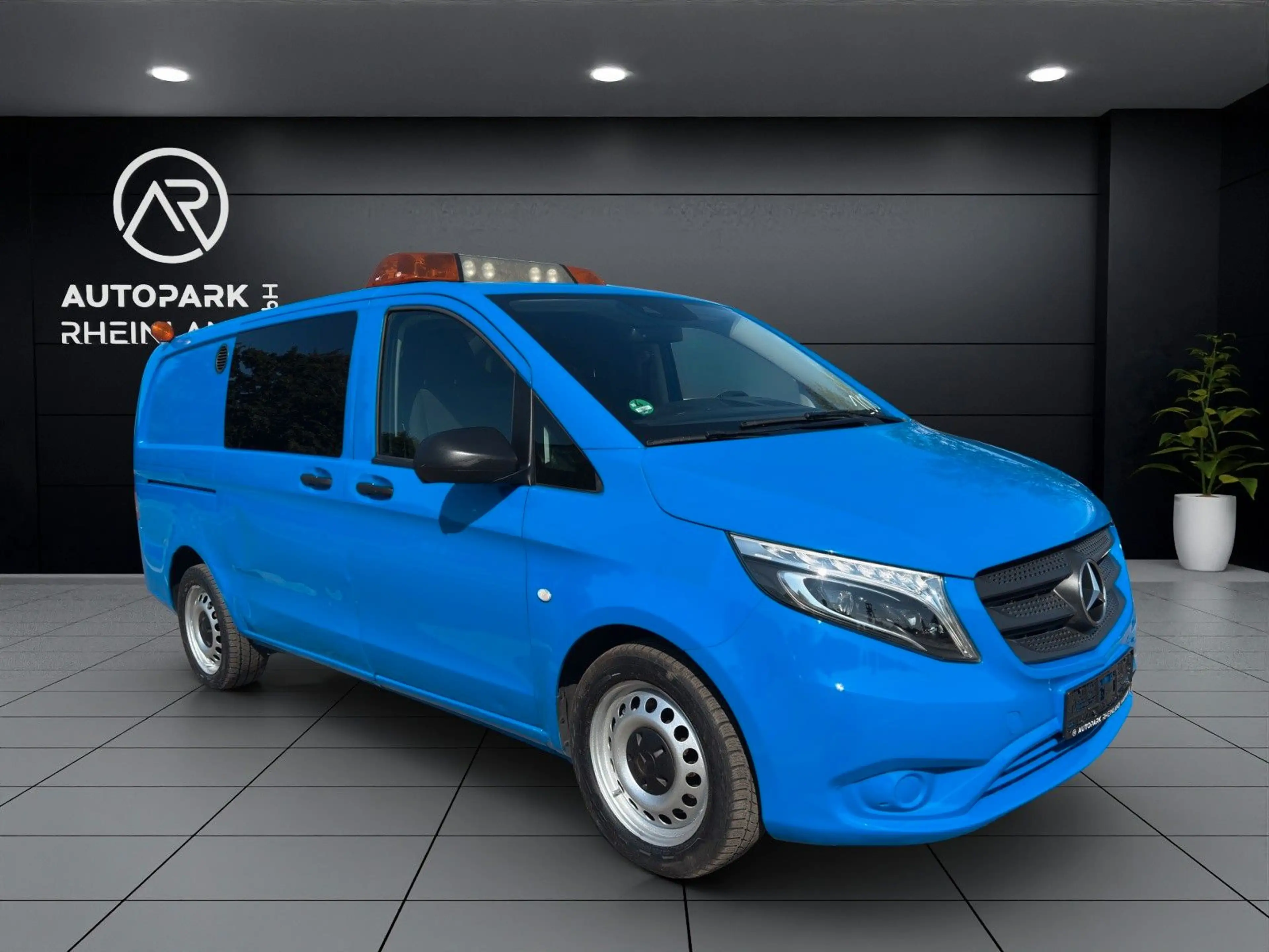 Mercedes-Benz Vito Kasten 119 CDI*LANG*4X4*KLIMA*KAMERA*TEMPOM — photo 3