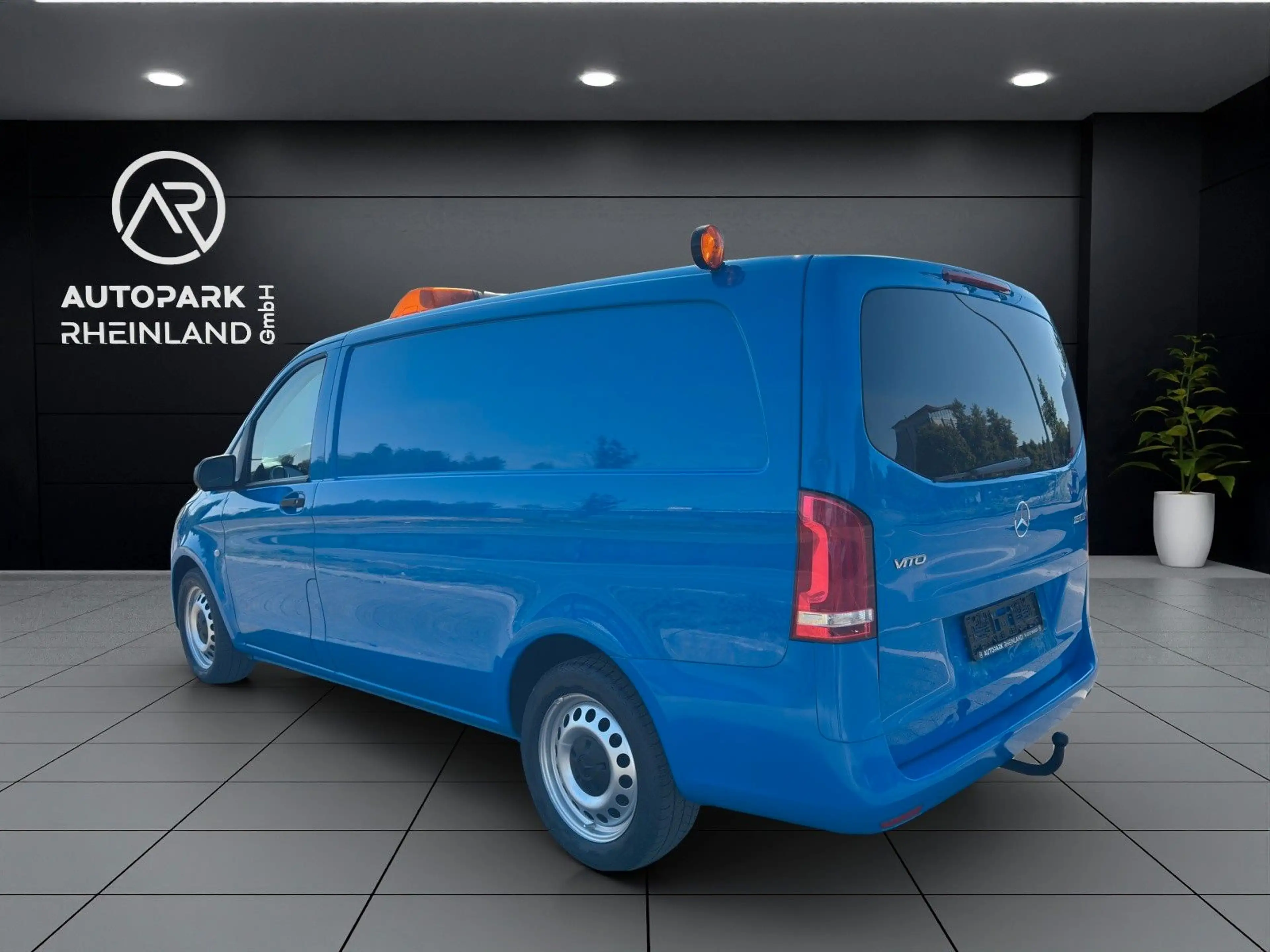 Mercedes-Benz Vito Kasten 119 CDI*LANG*4X4*KLIMA*KAMERA*TEMPOM — photo 6