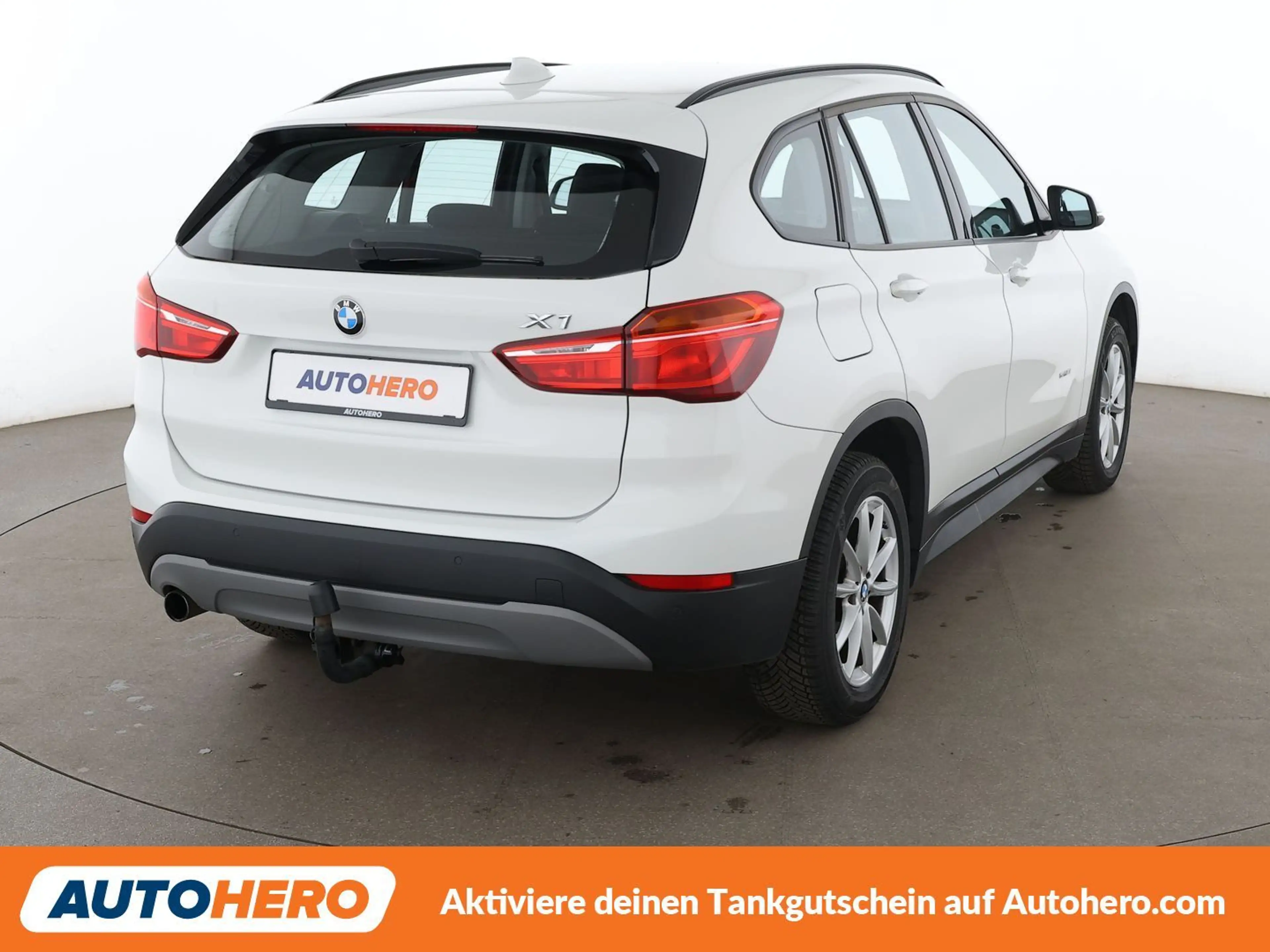 BMW X1 sDrive 18i Advantage Aut.*TEMPO*PDC*SHZ* — photo 6