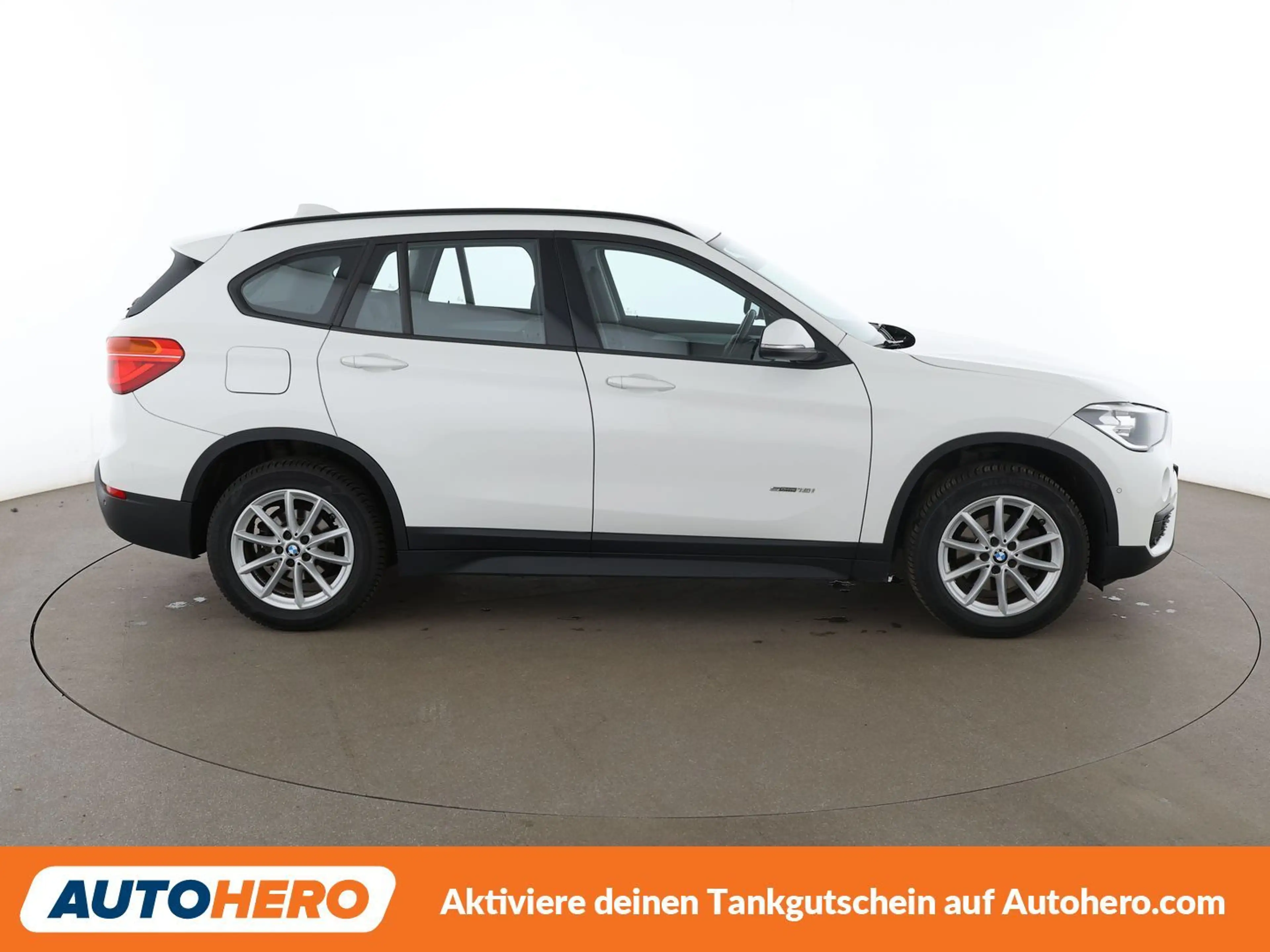 BMW X1 sDrive 18i Advantage Aut.*TEMPO*PDC*SHZ* — photo 7