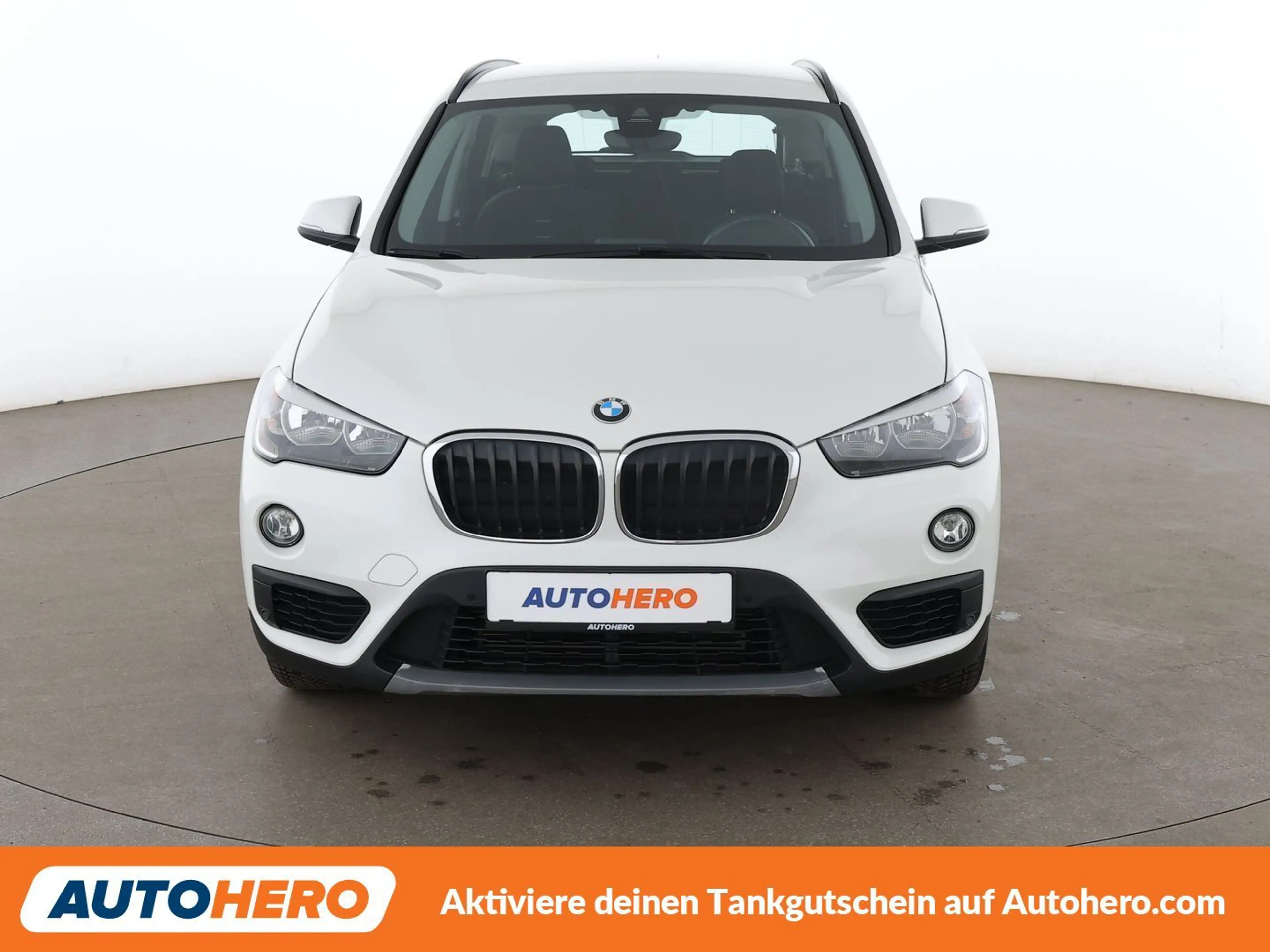 BMW X1 sDrive 18i Advantage Aut.*TEMPO*PDC*SHZ* — photo 9