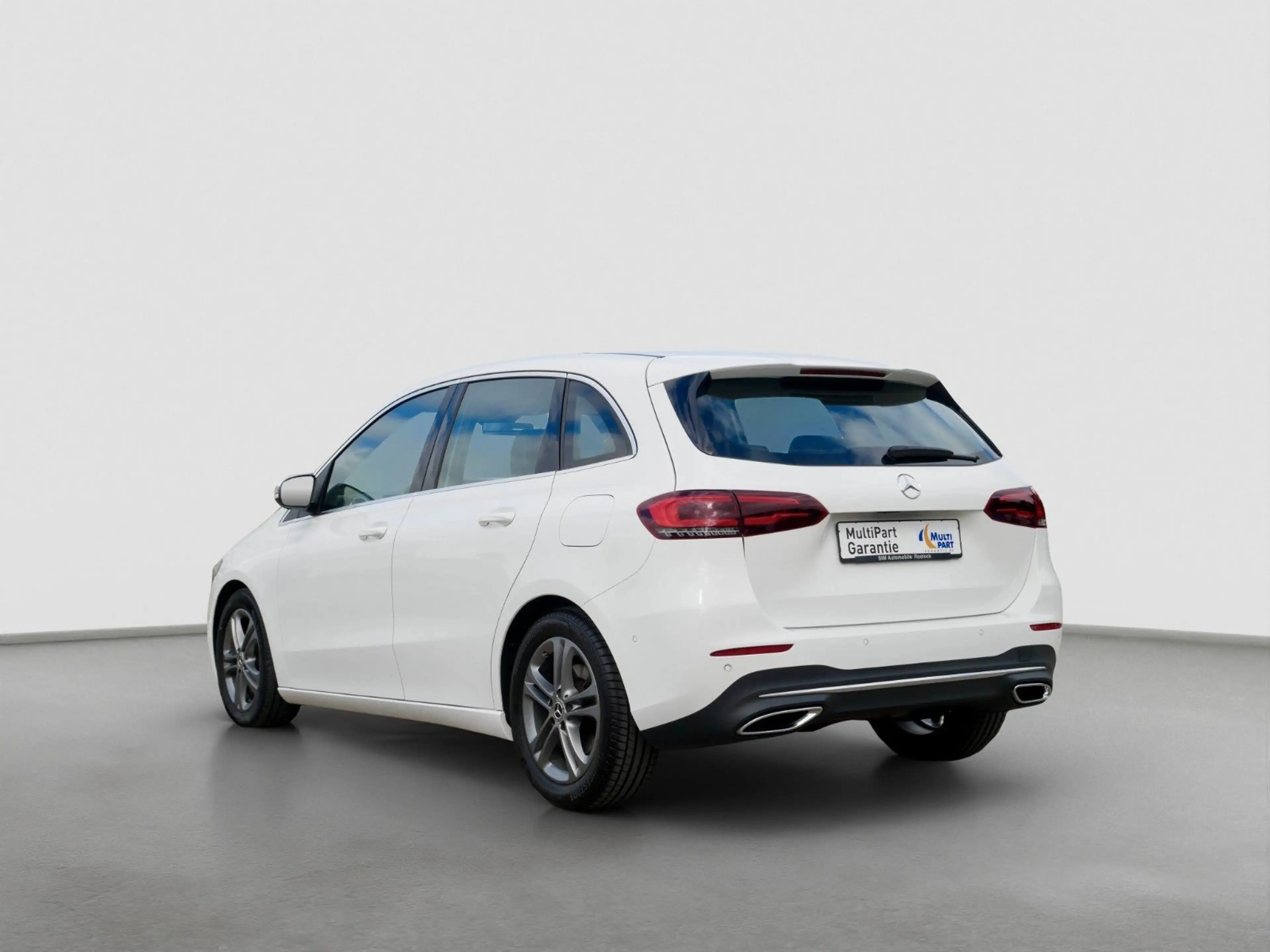 Mercedes-Benz B 220 4Matic+Webasto+Kamera+LED — photo 3