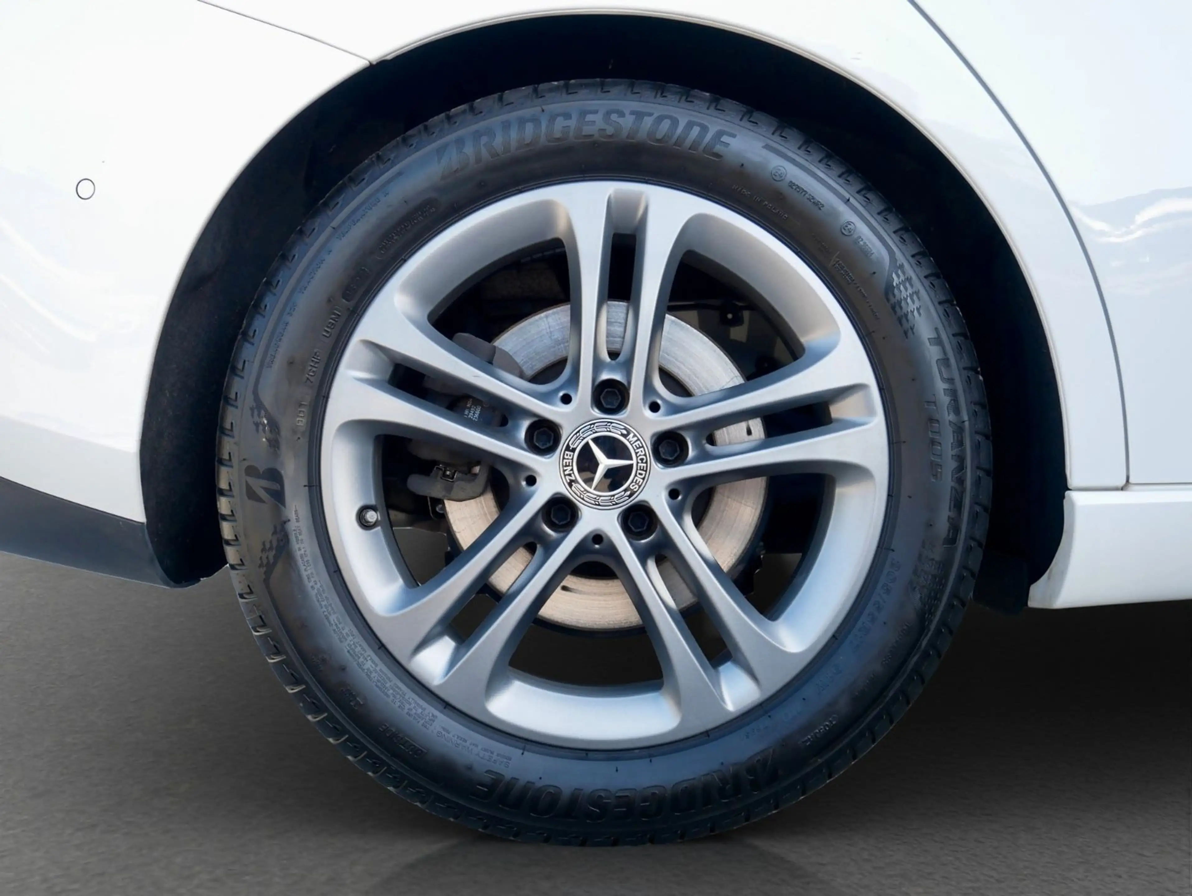 Mercedes-Benz B 220 4Matic+Webasto+Kamera+LED — photo 11