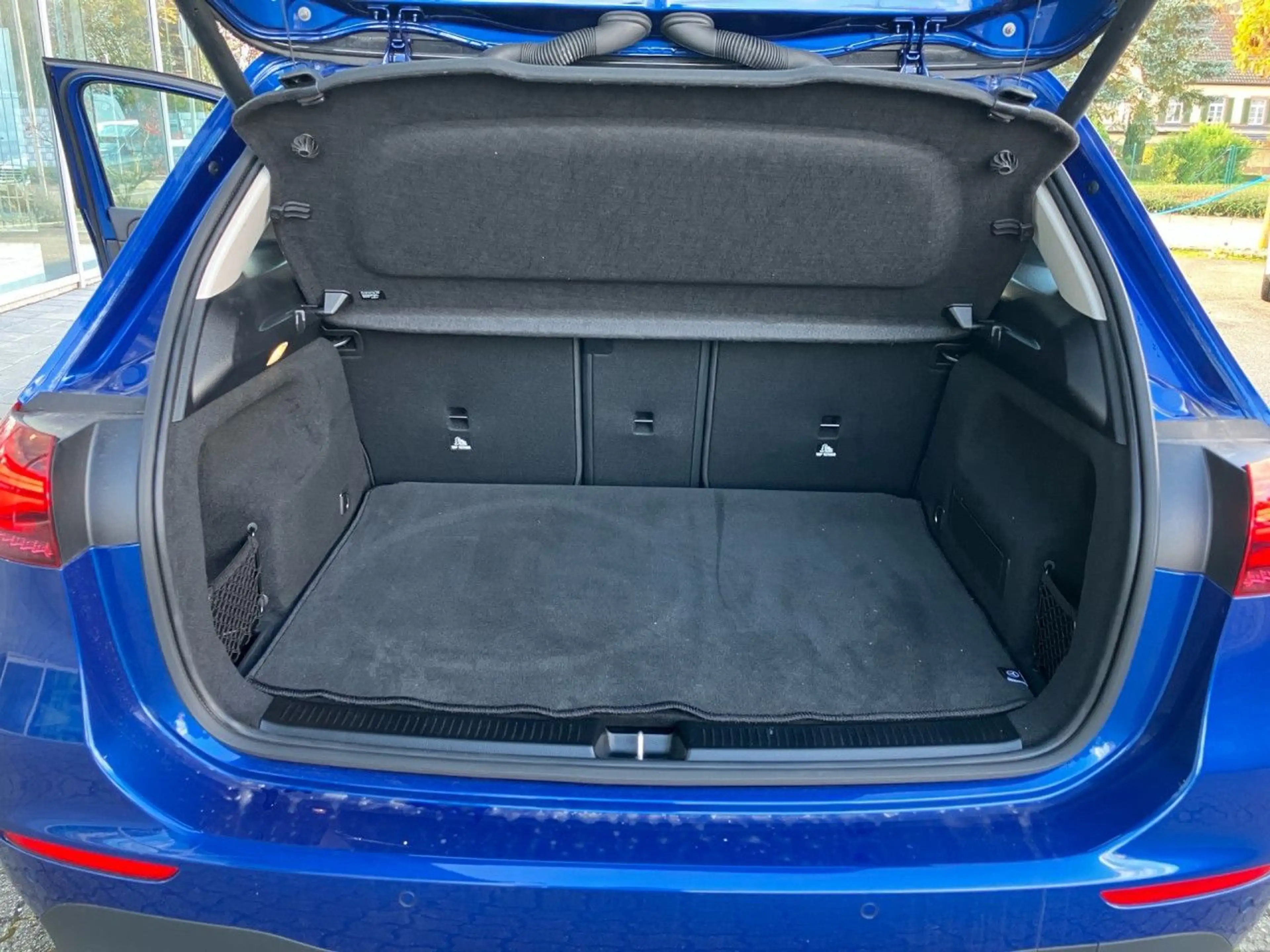Mercedes-Benz B 220 d Progressive 360°+MEMORY+KEYLESS+DISTRO — photo 13