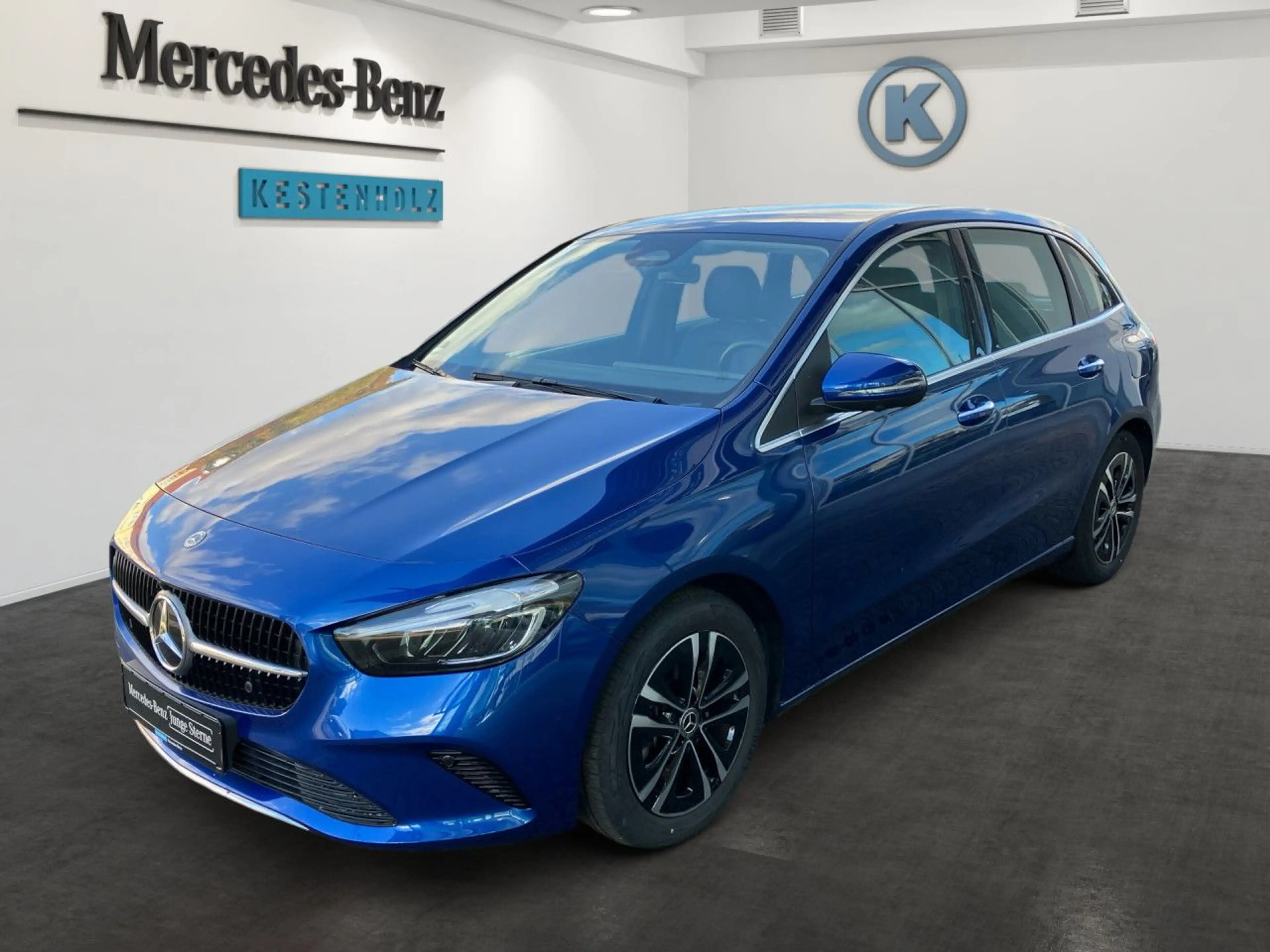Mercedes-Benz B 220 d Progressive 360°+MEMORY+KEYLESS+DISTRO — photo 2