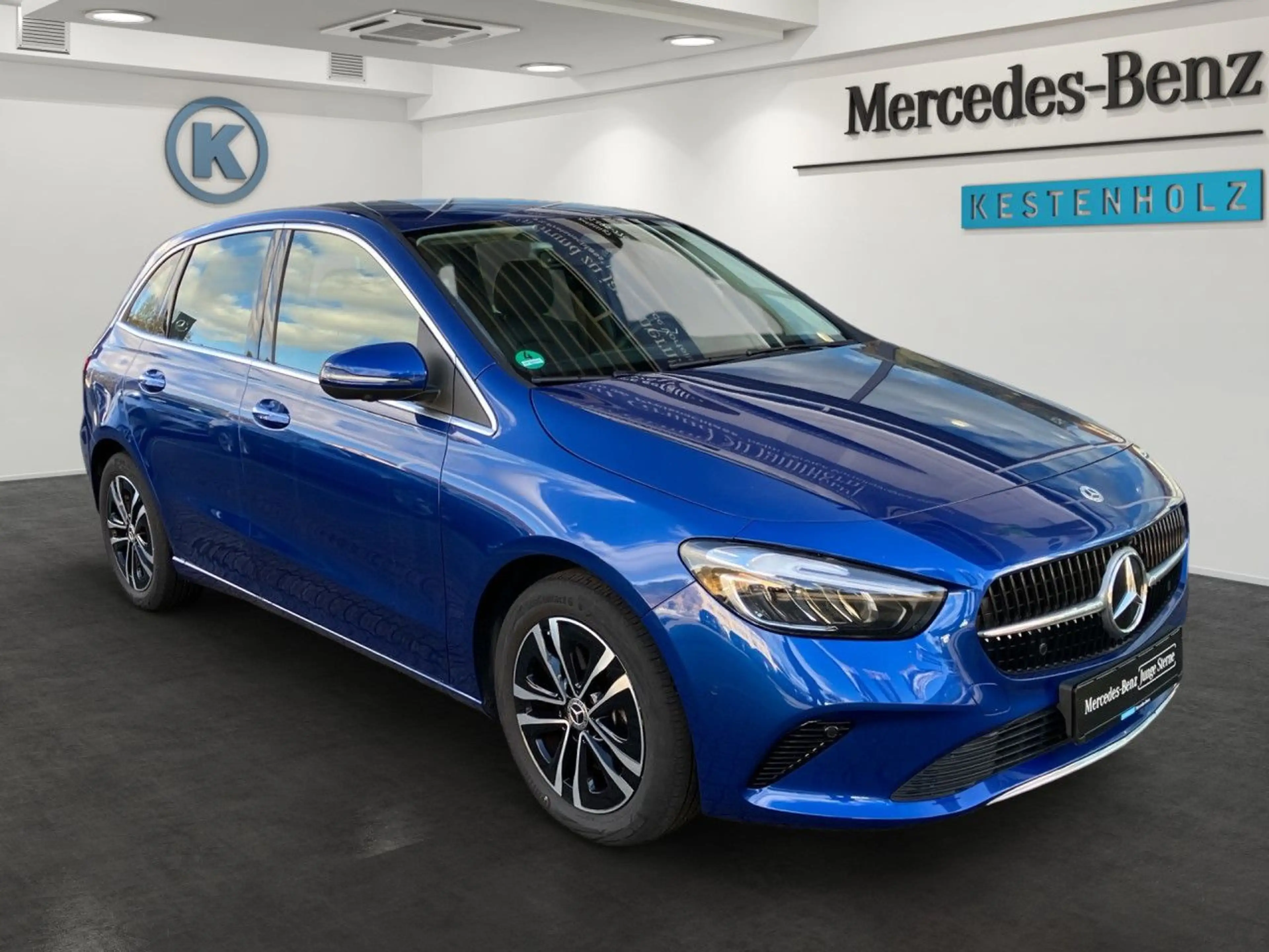 Mercedes-Benz B 220 d Progressive 360°+MEMORY+KEYLESS+DISTRO — photo 3