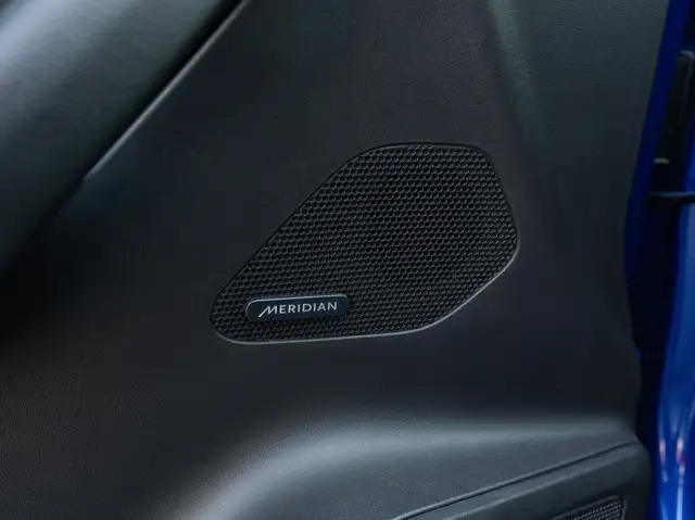 Jaguar F-Pace F-PACE 30d V6 AWD *R-SPORT**PANORAMA*ACC*16.980KM* Ansicht 9