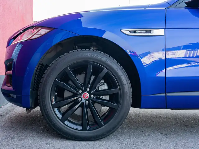 Jaguar F-Pace F-PACE 30d V6 AWD *R-SPORT**PANORAMA*ACC*16.980KM* Ansicht 2
