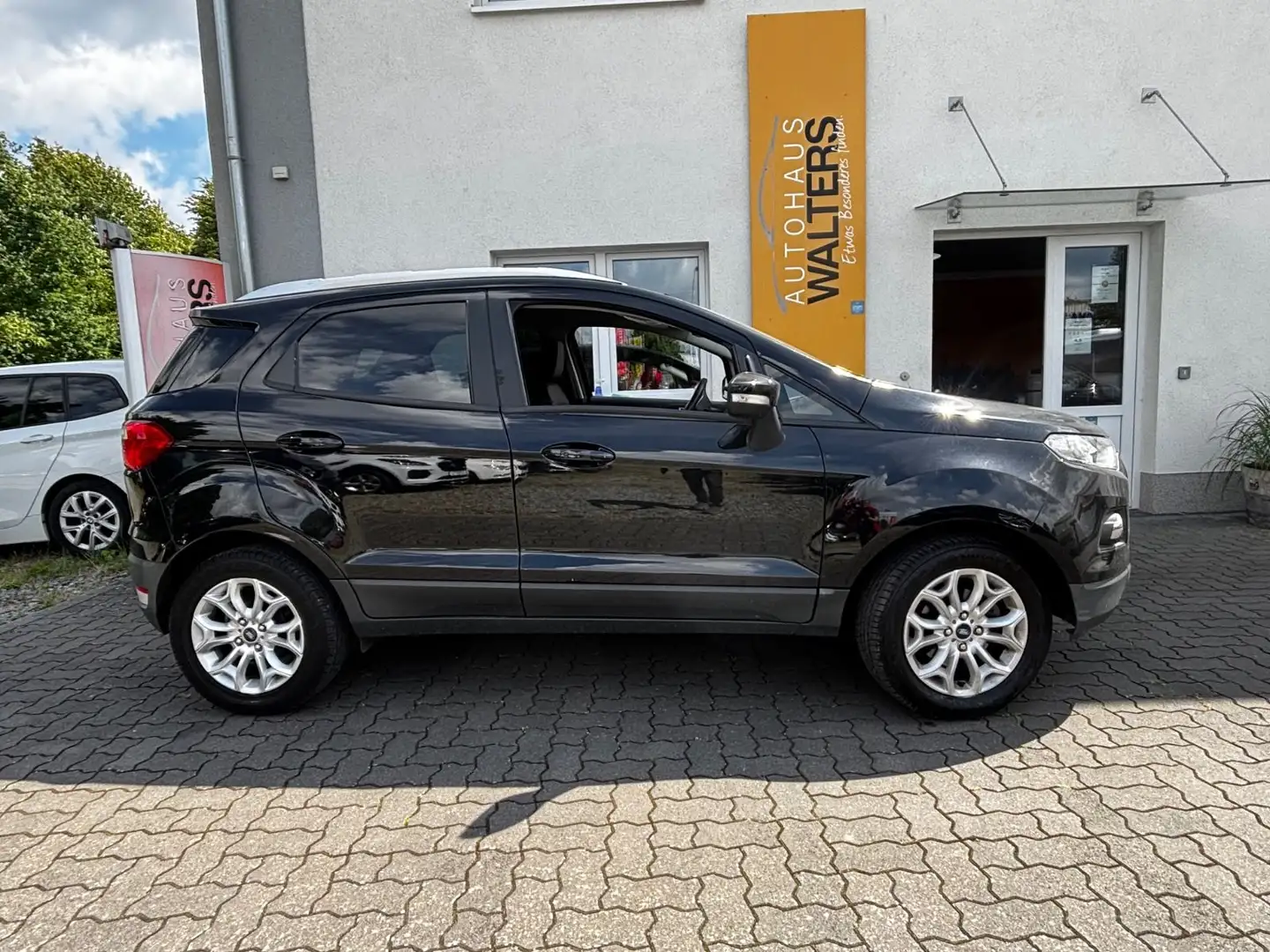 Ford EcoSport Titanium = Automatik - KeyLess - Tempom Schwarz - 2