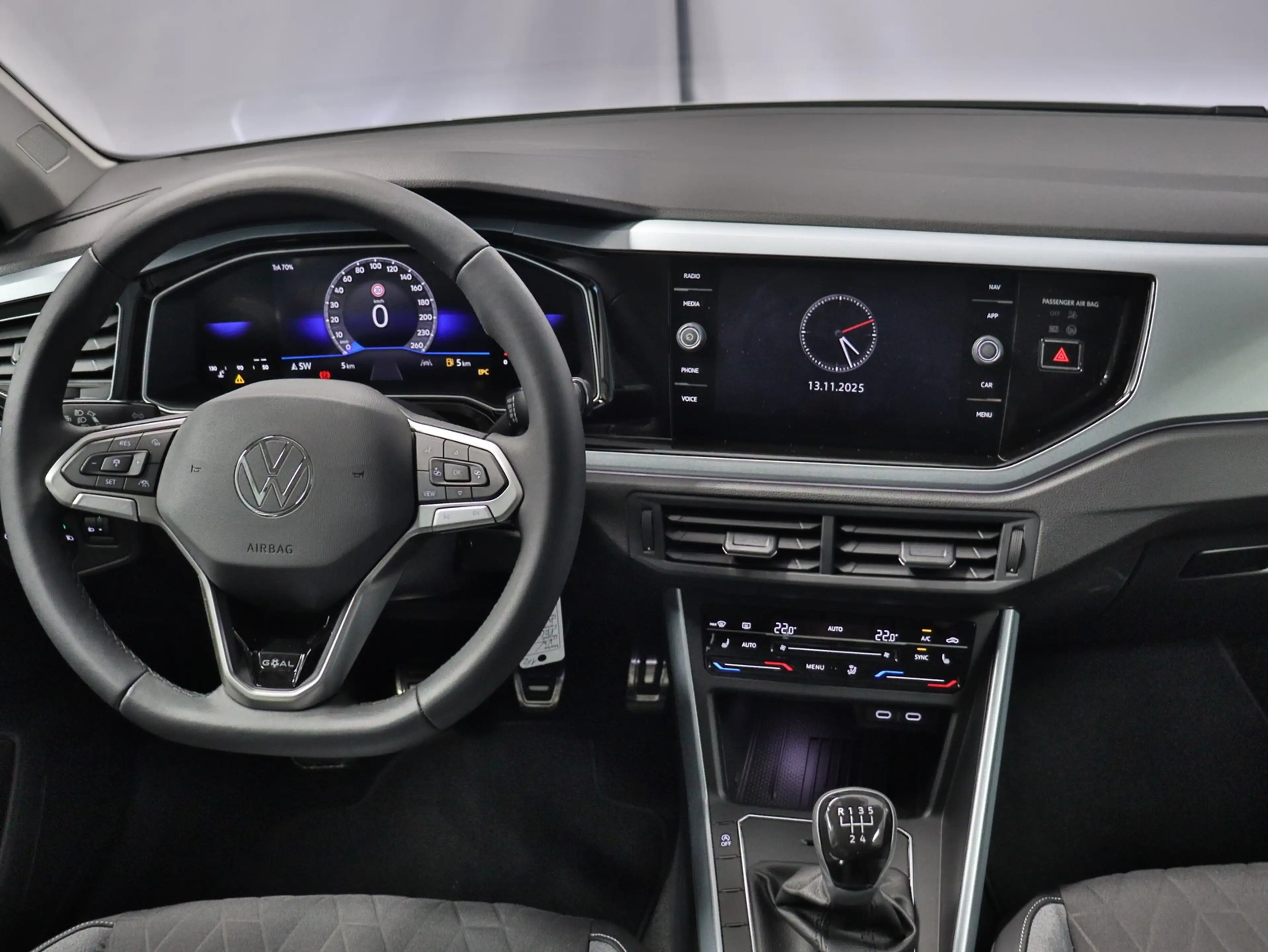 Volkswagen Polo Goal 1.0TSI+APP+NAVI+ACC+PDC+LED+SHZ — photo 12