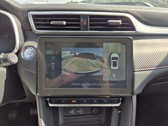 MG ZS view 15