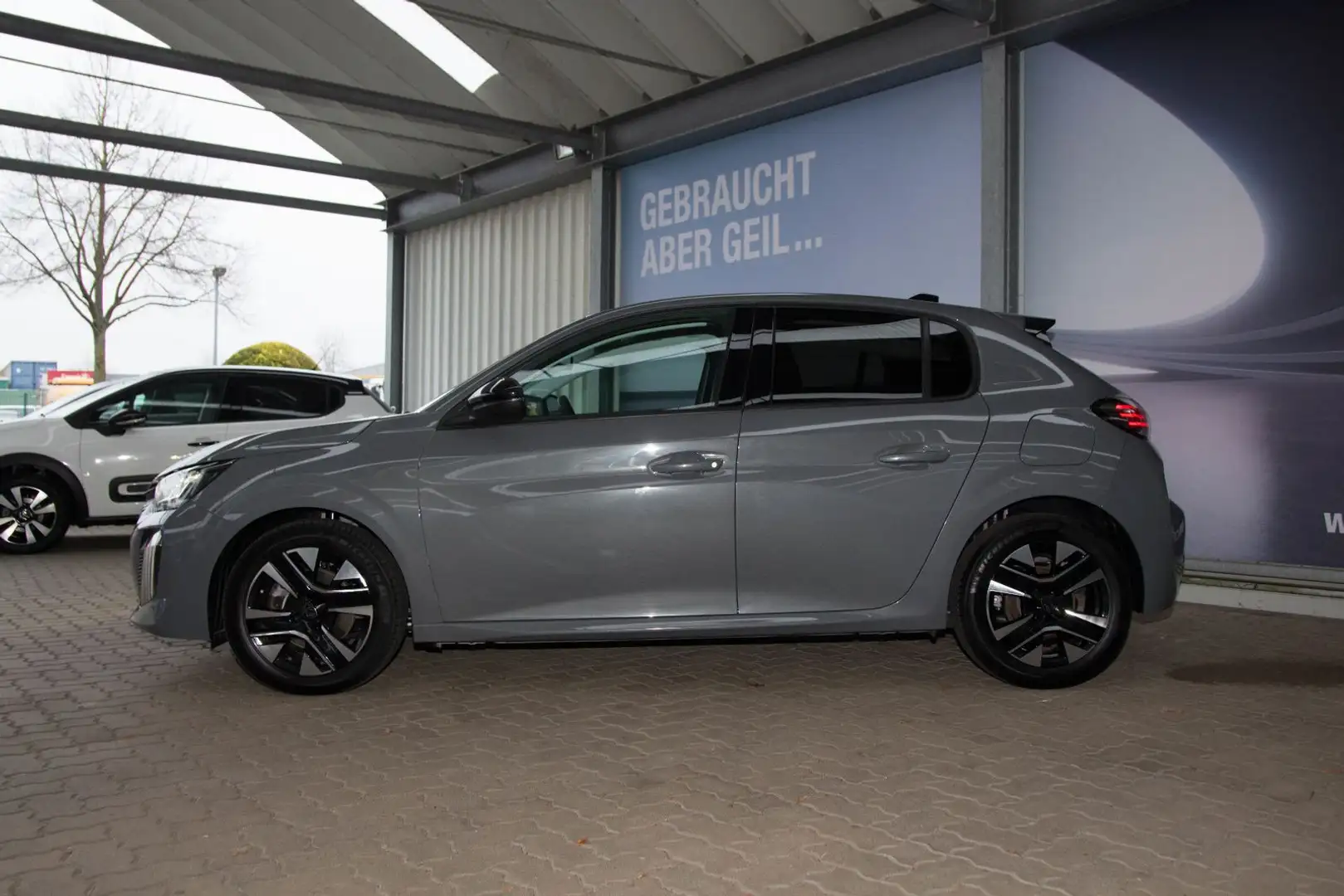 Peugeot 208 1.2 PureTech 100 Allure TEMPOMAT/LED/KAMERA Grau - 2