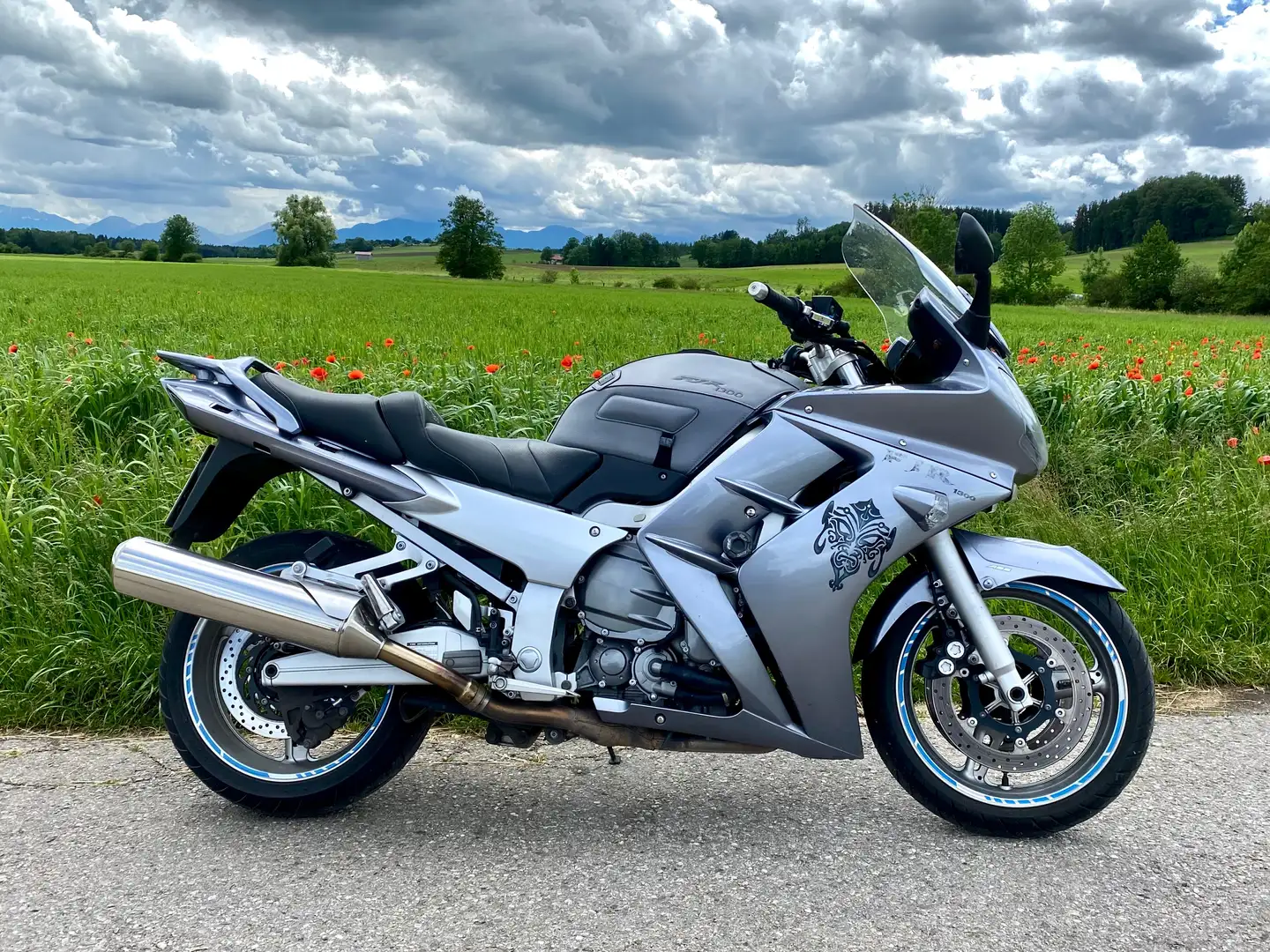 Yamaha FJR 1300 schöne RP11 für kleine und große Reisen srebrna - 1