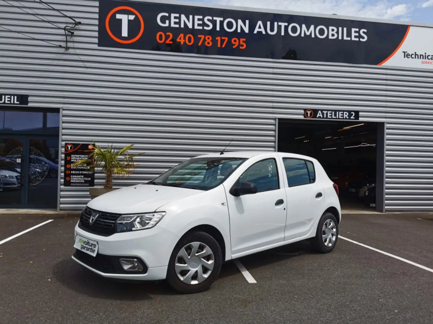 Dacia Sandero 1.0 SCE 75CH ESSENTIEL - 20 - 1