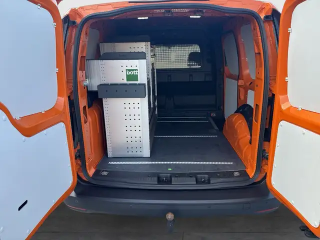 Volkswagen Caddy view 17