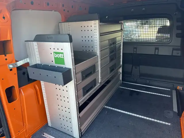 Volkswagen Caddy view 14
