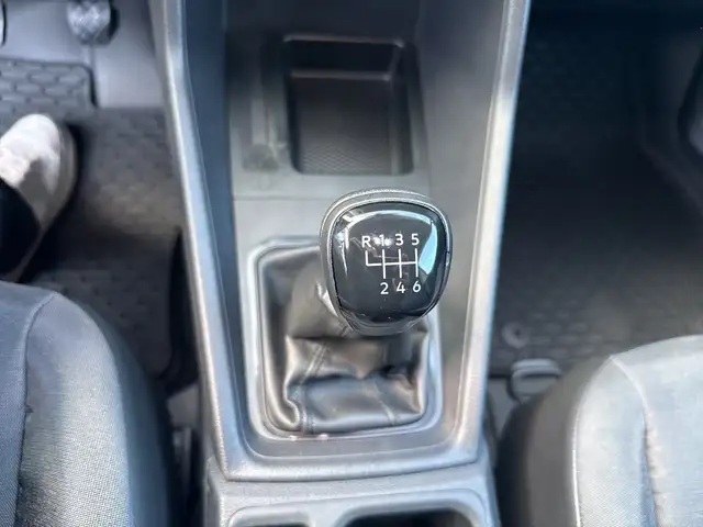 Volkswagen Caddy view 13