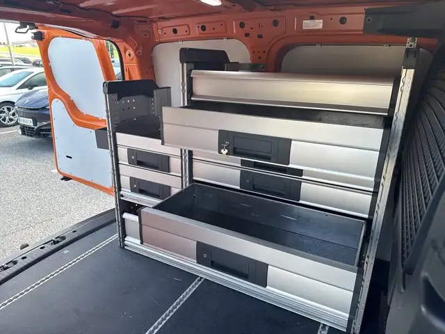 Volkswagen Caddy view 16