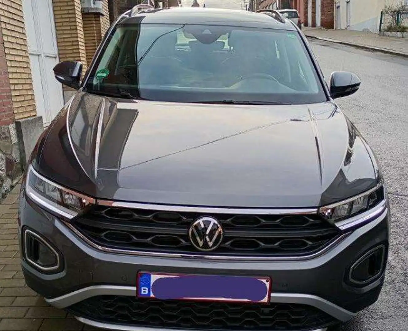 Volkswagen T-Roc T-Roc 1.0 TSI Life + App Connect+Led Light+Camera Grijs - 2
