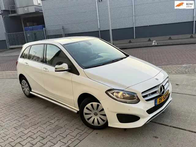 Mercedes-Benz B 220 d Ambition AUTOMAAT Clima 5DR