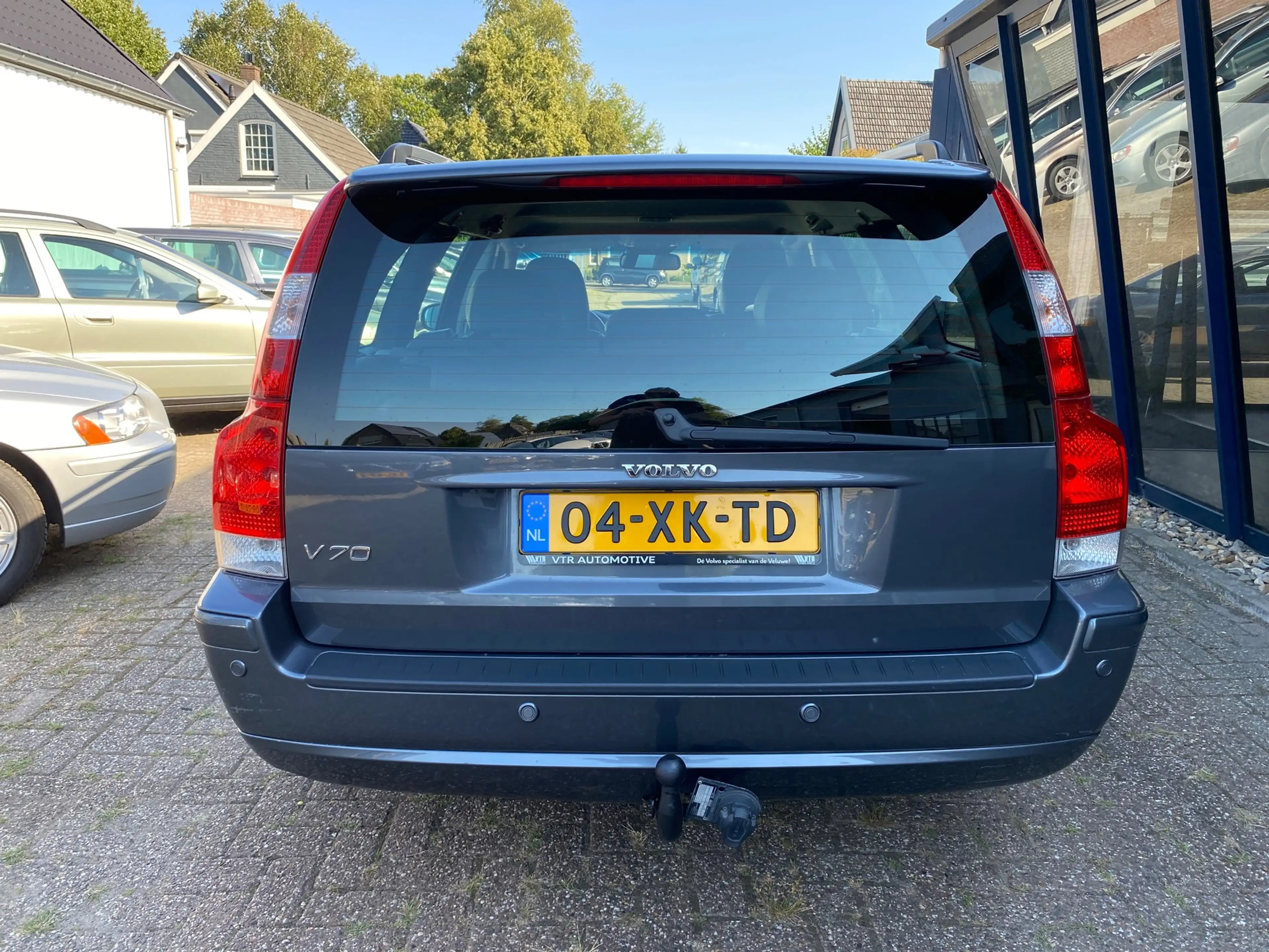 Volvo V70 2.4 Edition Sport Automaat LEER / NAVI / TREKHAAK — photo 3