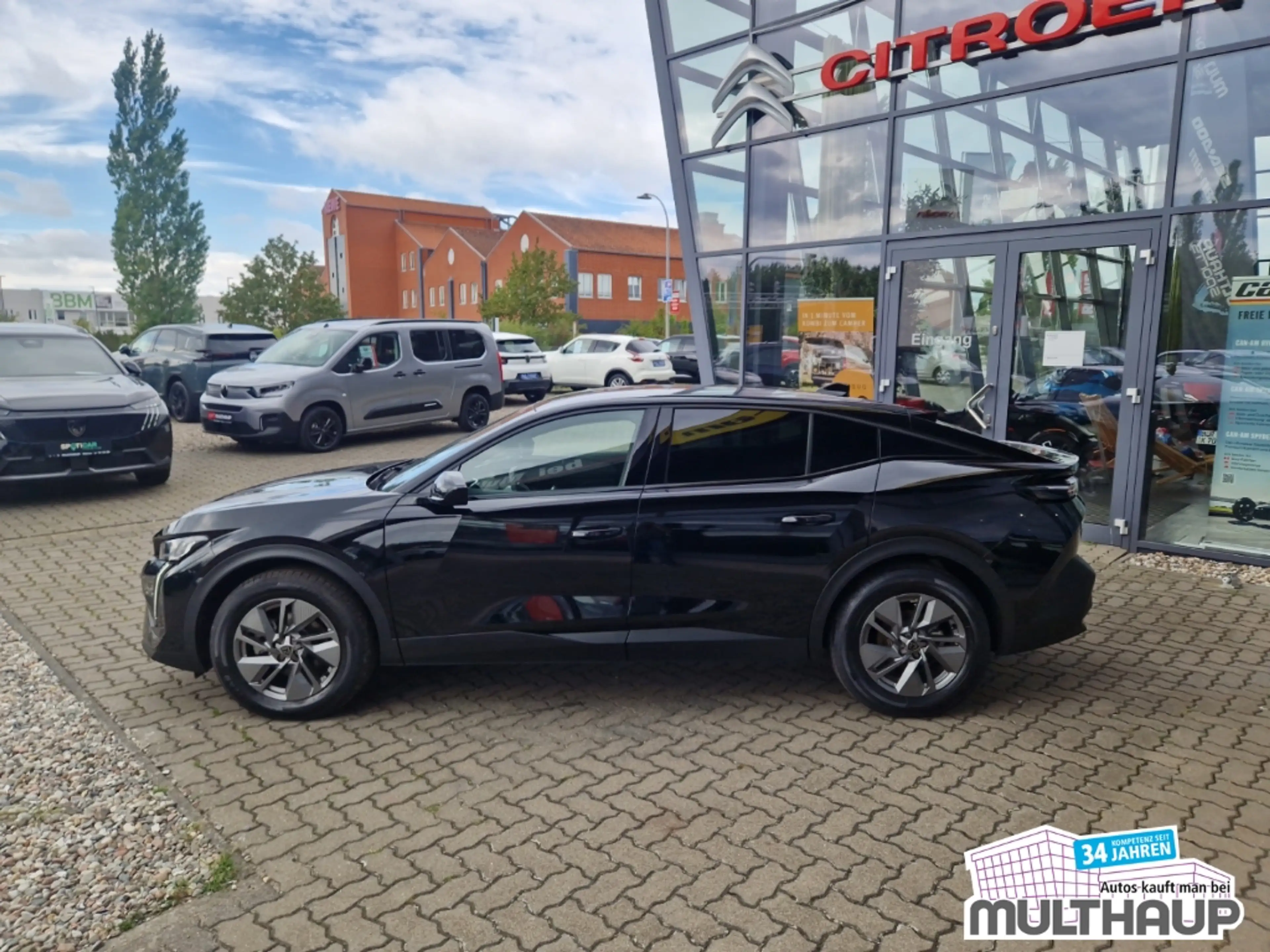 Peugeot 408 Hybrid 145 Allure LED 360 Kamera — photo 3