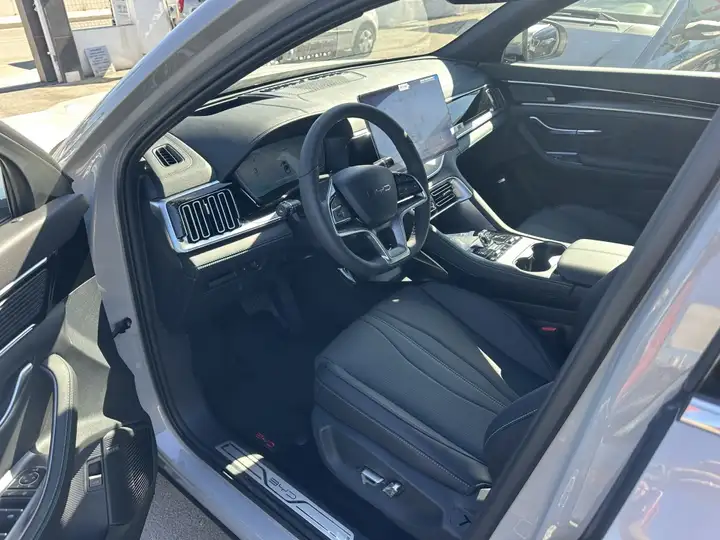 BYD Seal U DM-i COMFORT 2026, foto 10