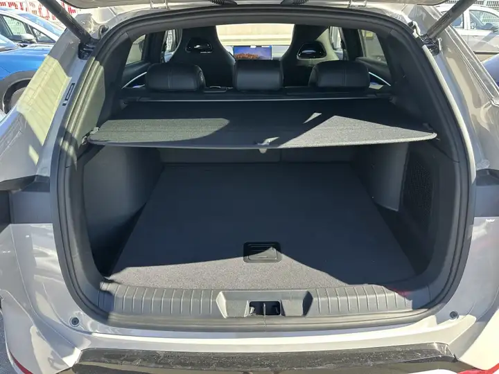 BYD Seal U DM-i COMFORT 2026, foto 27