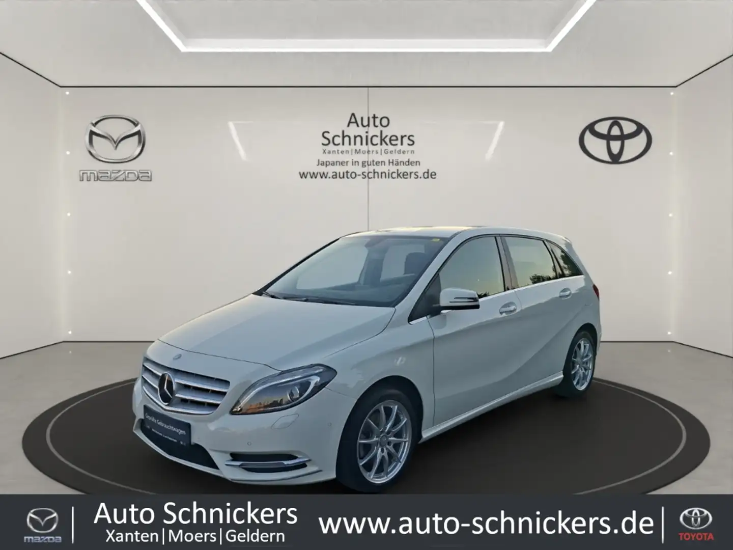 Mercedes-Benz B 200 CHROM-P+LICHT-UND-SICHT-P+BI-XENON !! Weiß - 1