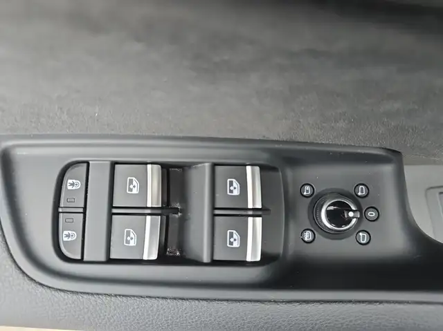 Audi Q7 60 TFSI e quattro S line Ansicht 6