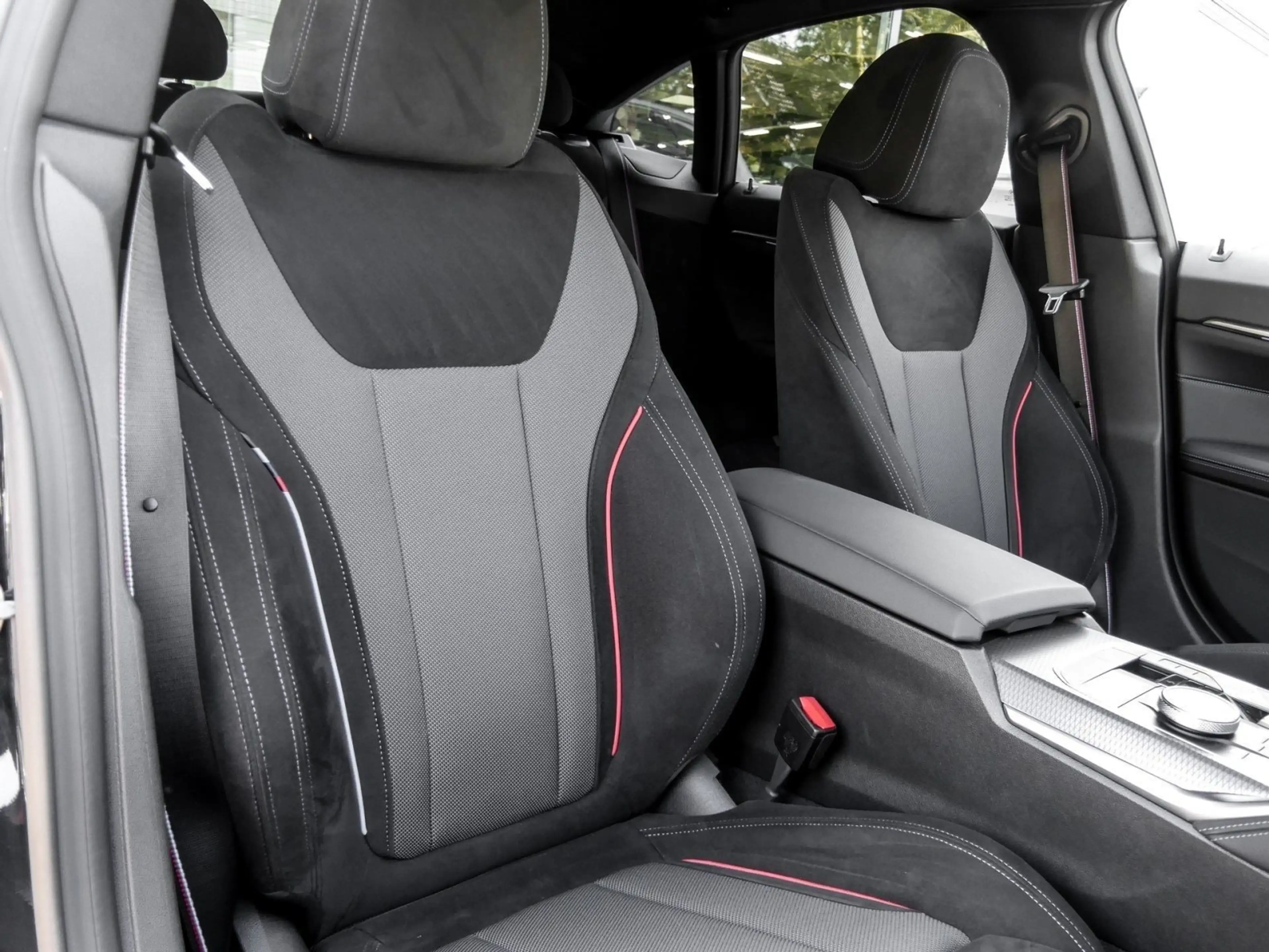 BMW i4 M60 M SPORT PRO+H/K+HuD+DA PROF+360°+AHK — photo 6