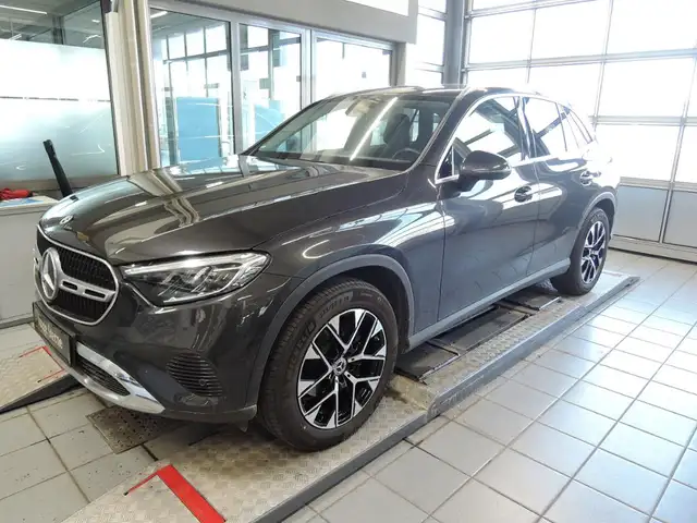 Mercedes-Benz GLC 200 4M Avantgarde/Advanced/LED/Memory-P./AHK