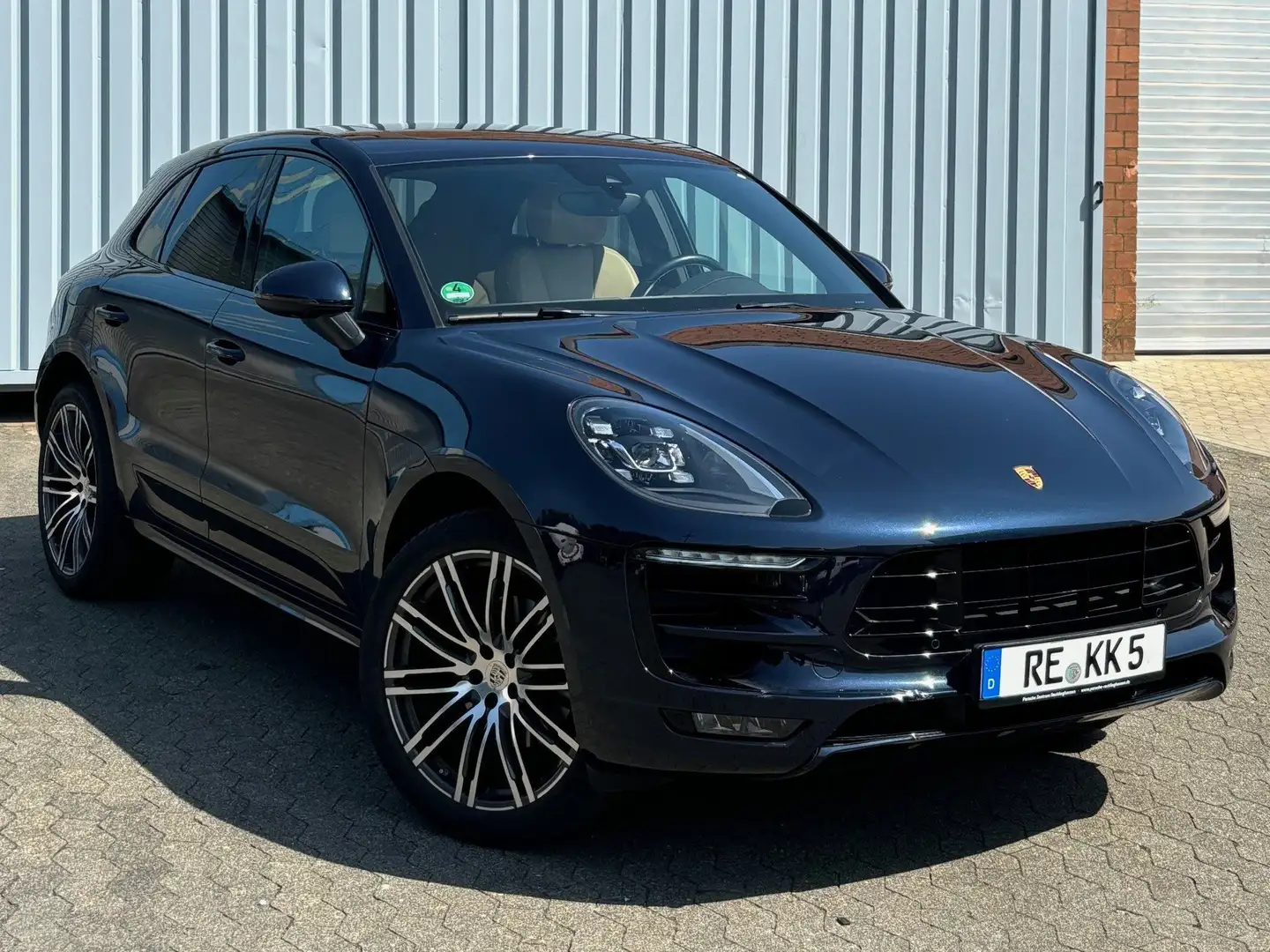 Porsche Macan Blau - 1