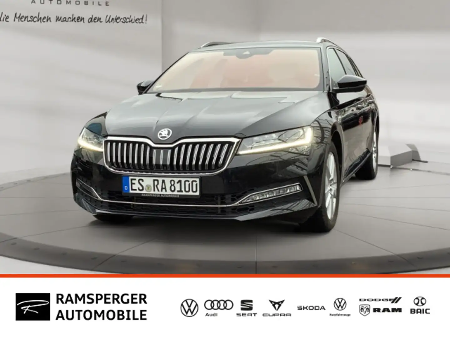 Skoda Superb Combi 2.0 TSI DSG 4x4 L&K AHK ACC Standh. Schwarz - 1