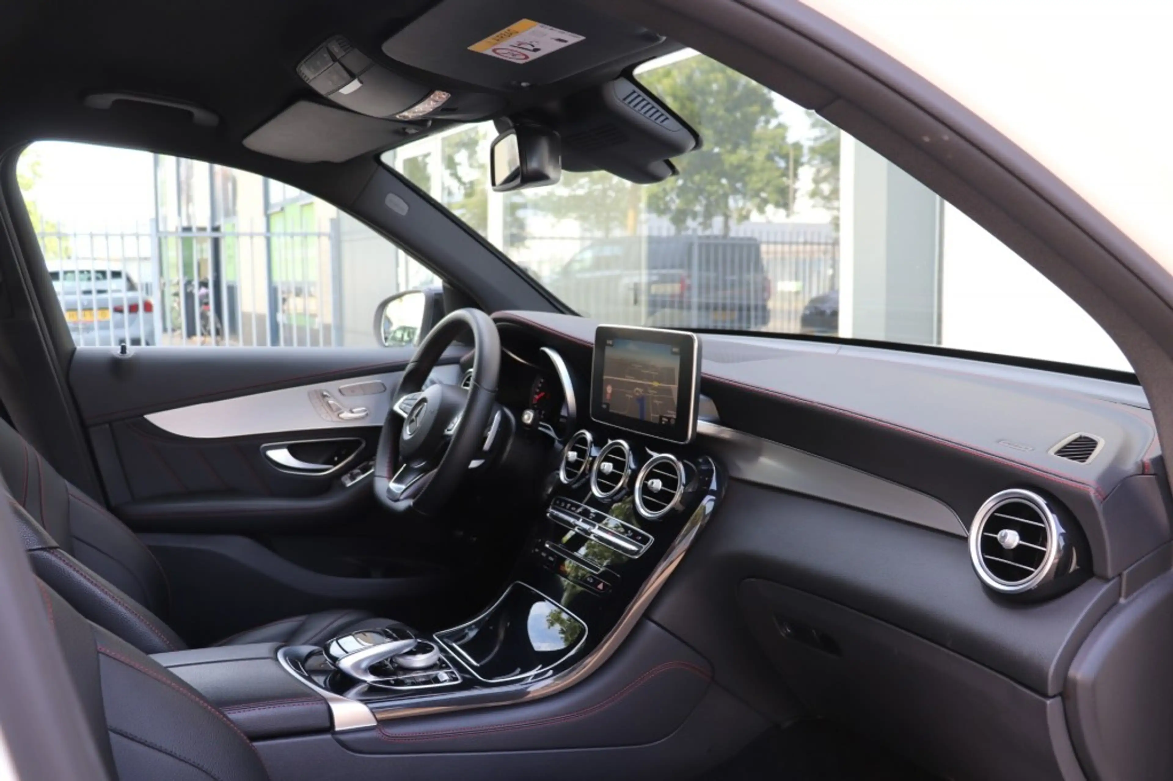 Mercedes-Benz GLC 43 AMG AMG 43 4MATIC/ORIG.NL/1E.EIGENAAR/GEDOCUMENTEERD/3 — photo 3