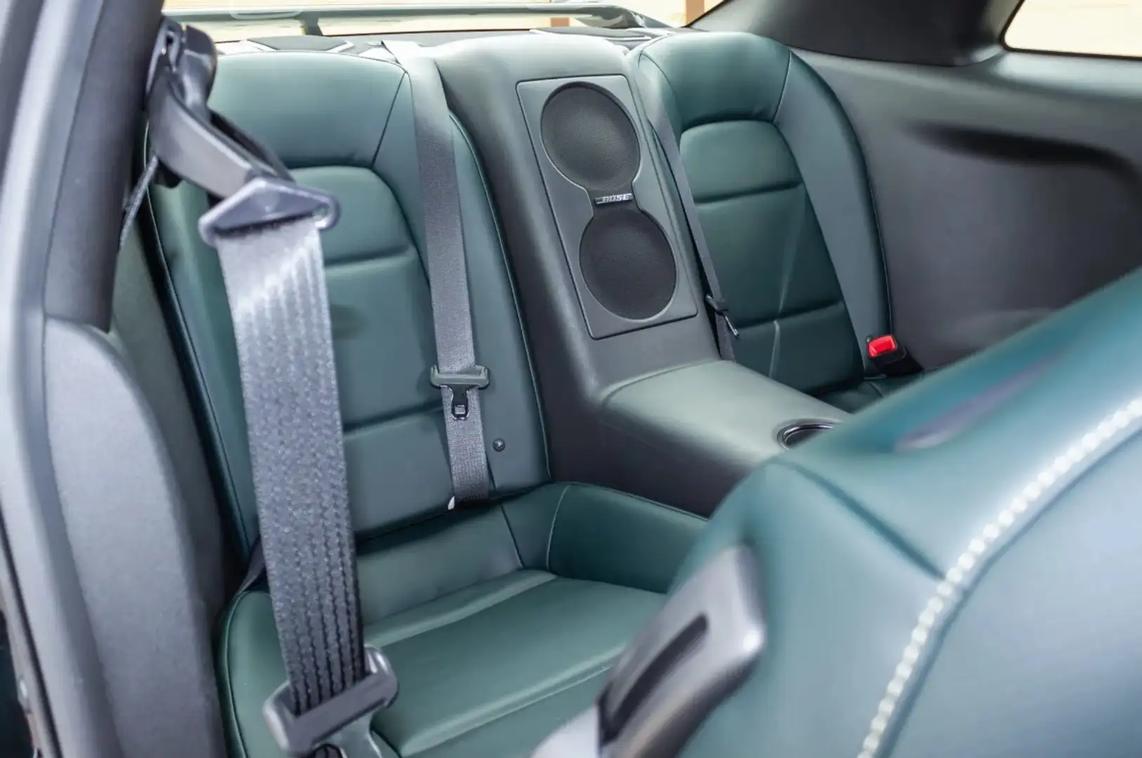 Nissan GT-R T-Spec Coupe Noir - 2