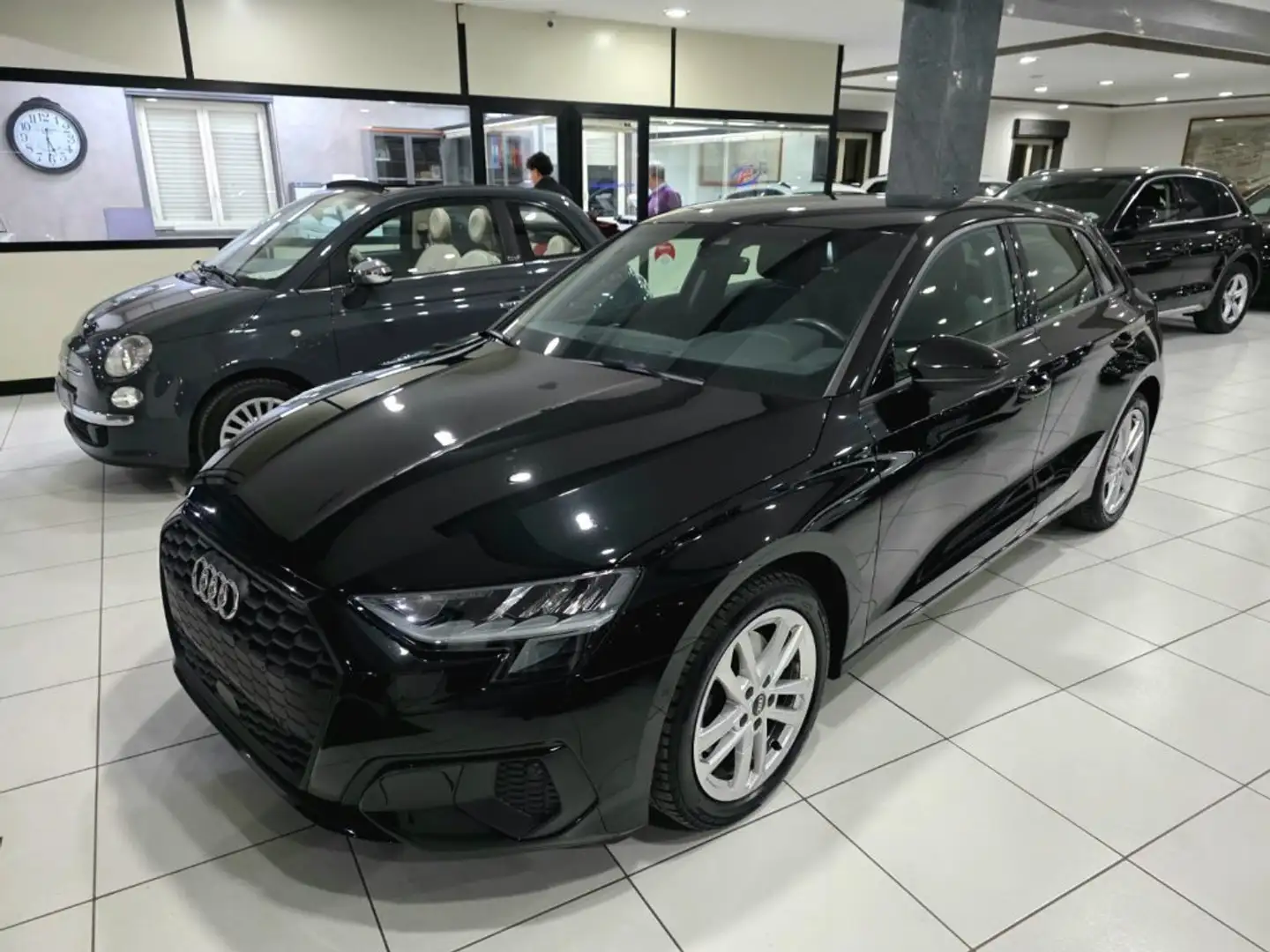 Audi A3 NEW SportBack 30 2.0 TDI 115CV Pelle Navi Business Noir - 1