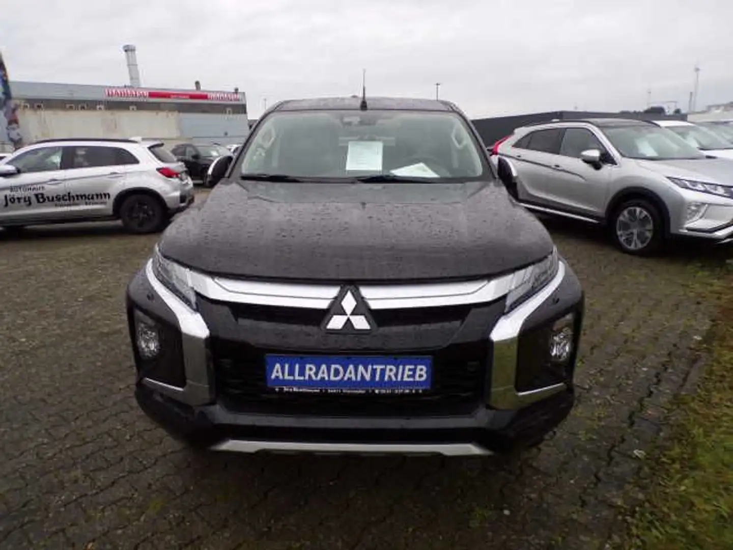 Mitsubishi L200 DC TOP 2.2 DI-D 4WD Automatik,LED,Leder Braun - 2