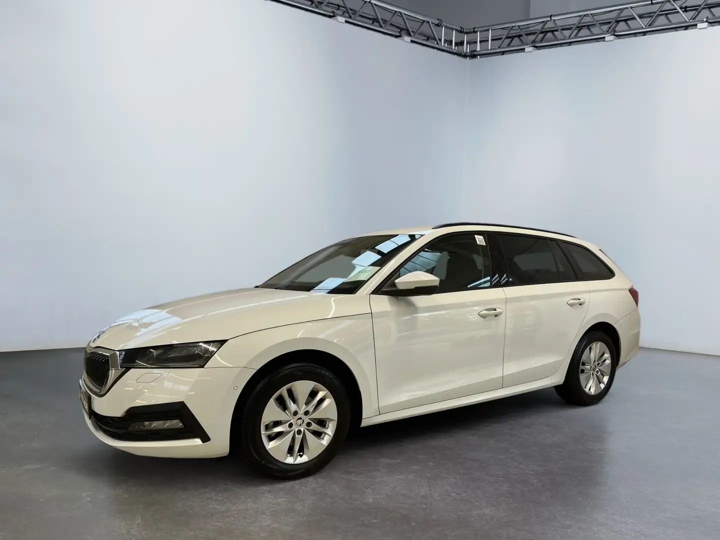 Skoda Octavia Combi Ambition 1.0 TSI Winterpaket MATRIX Weiß - 2