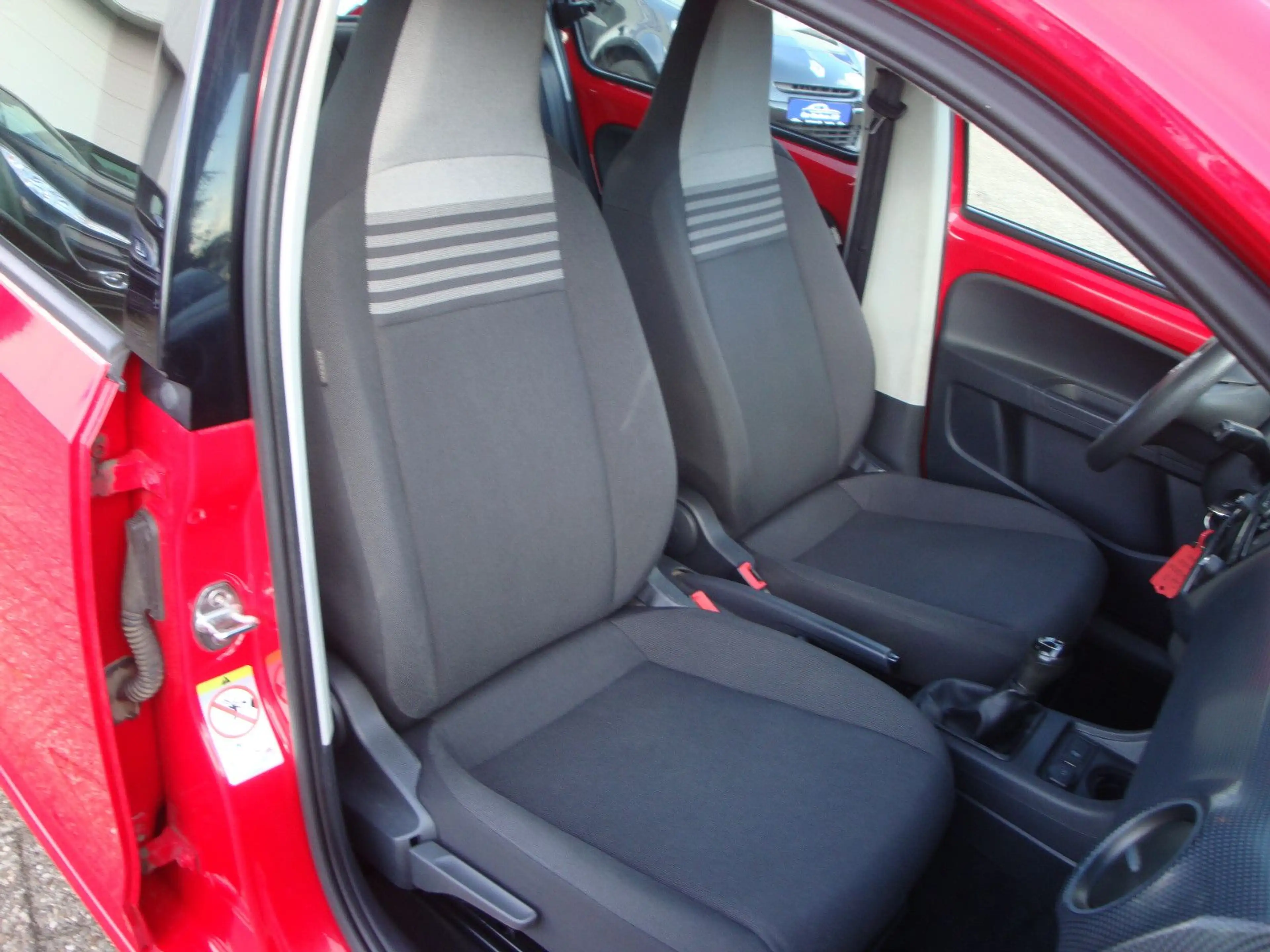 Volkswagen up! move up! — photo 12