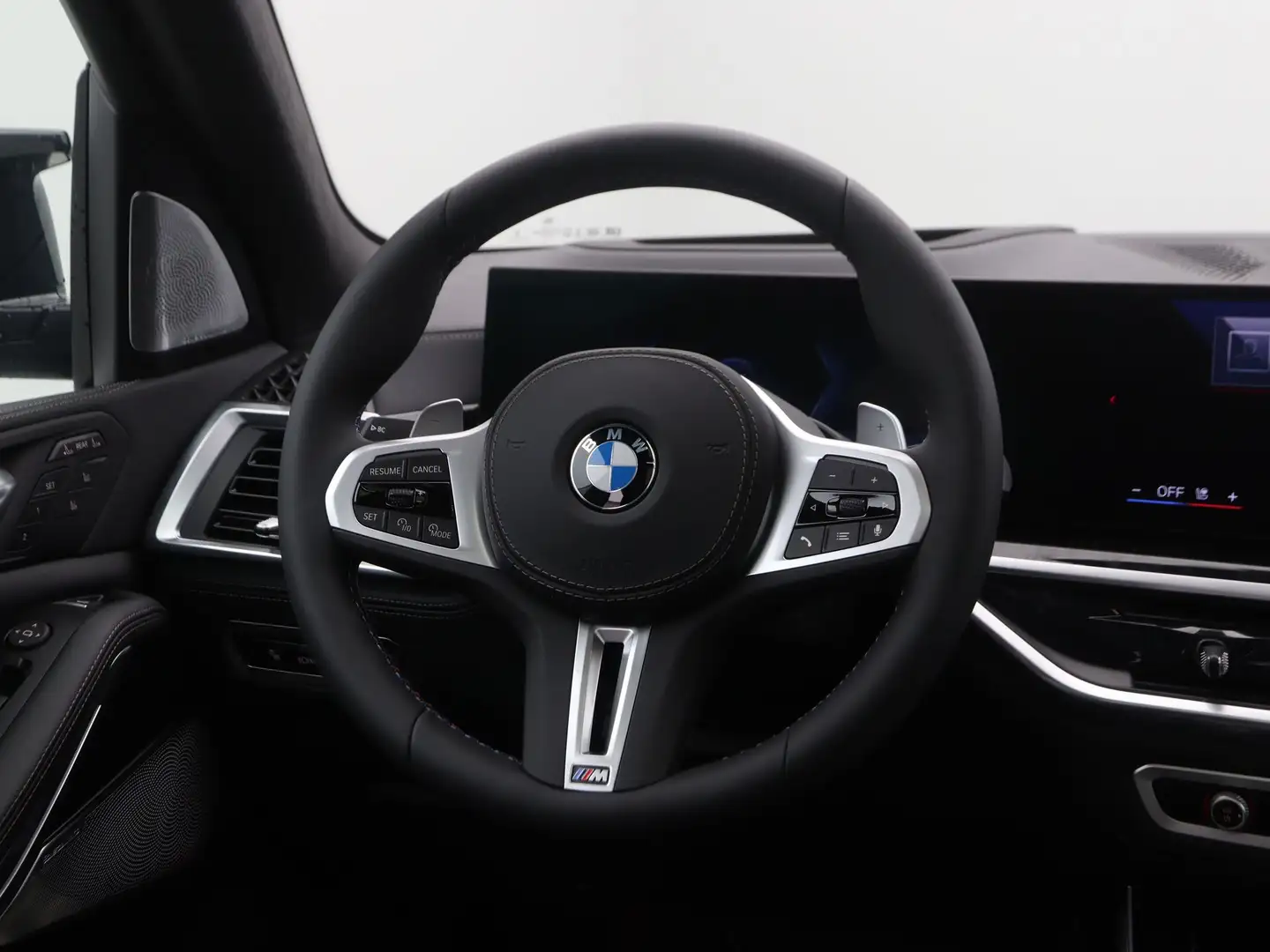 BMW X7 M60i xDrive Noir - 2