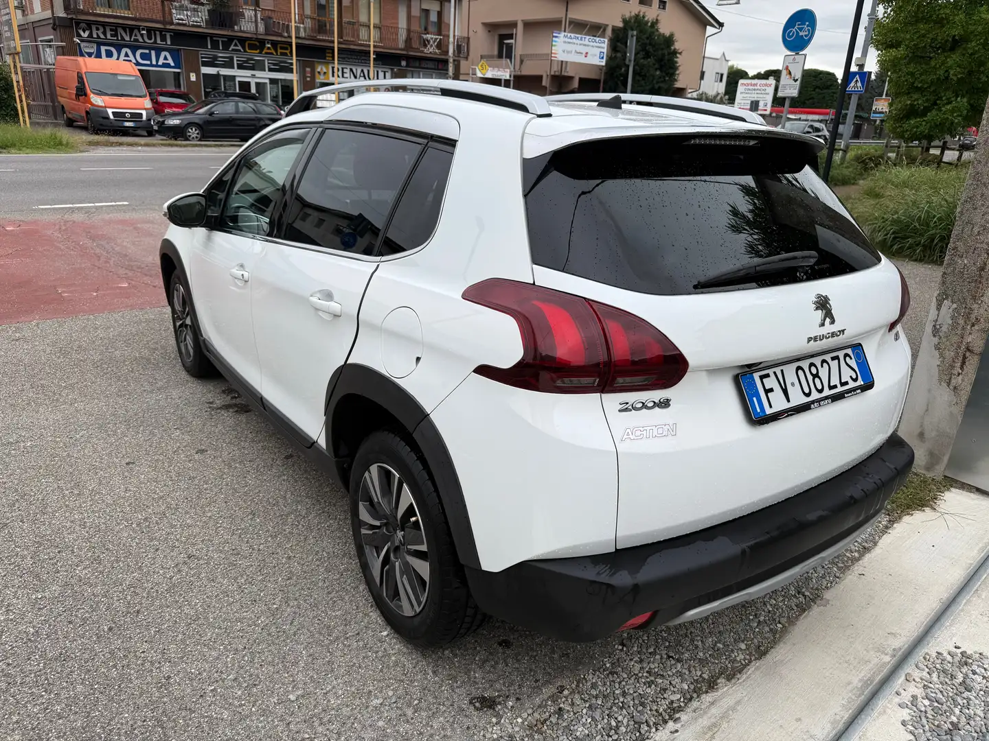 Peugeot 2008 2008 1.2 puretech action gti Bianco - 2