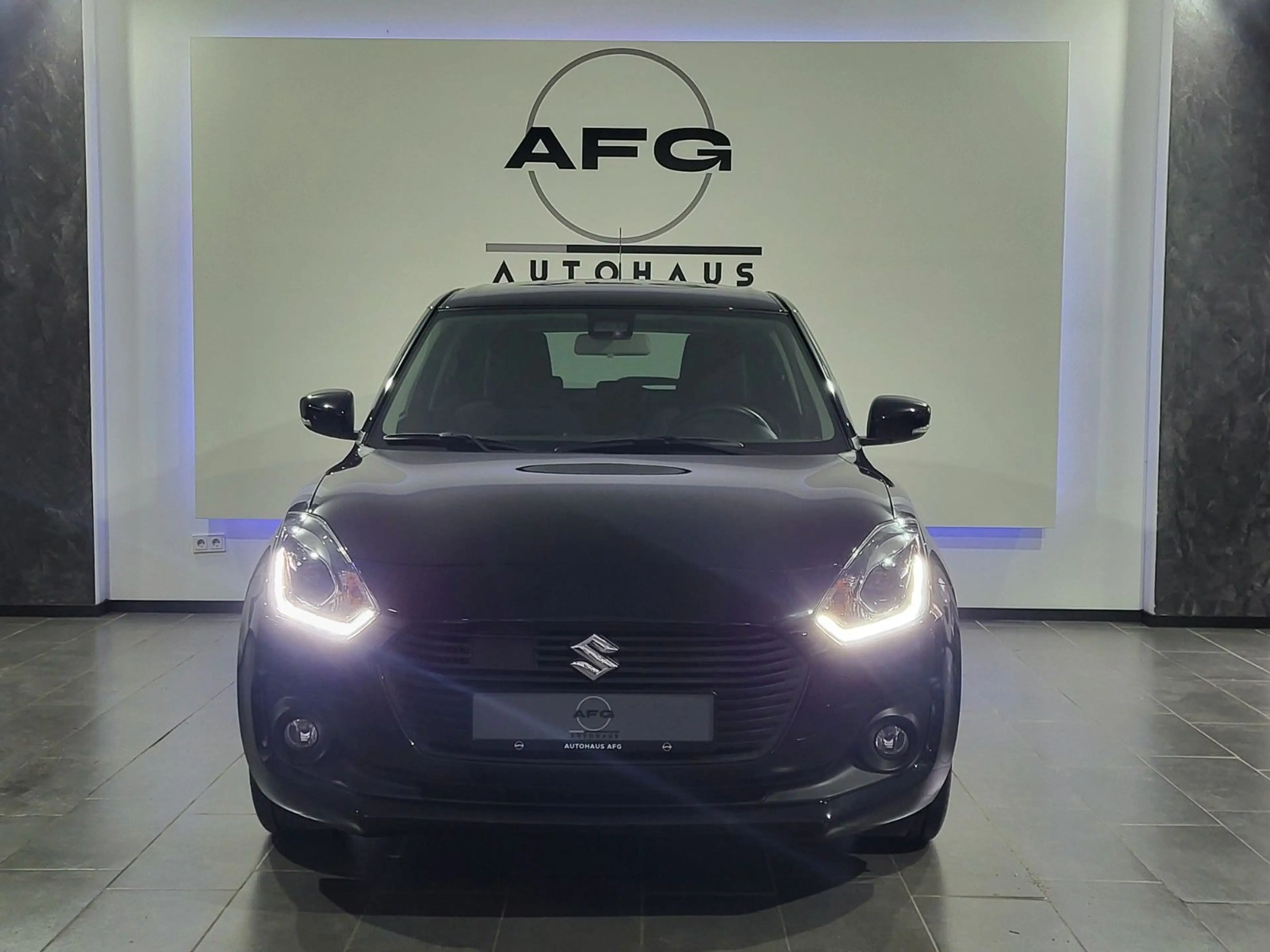 Suzuki Swift Comfort+*KAMERA*SHZ*CARPLAY* — photo 2