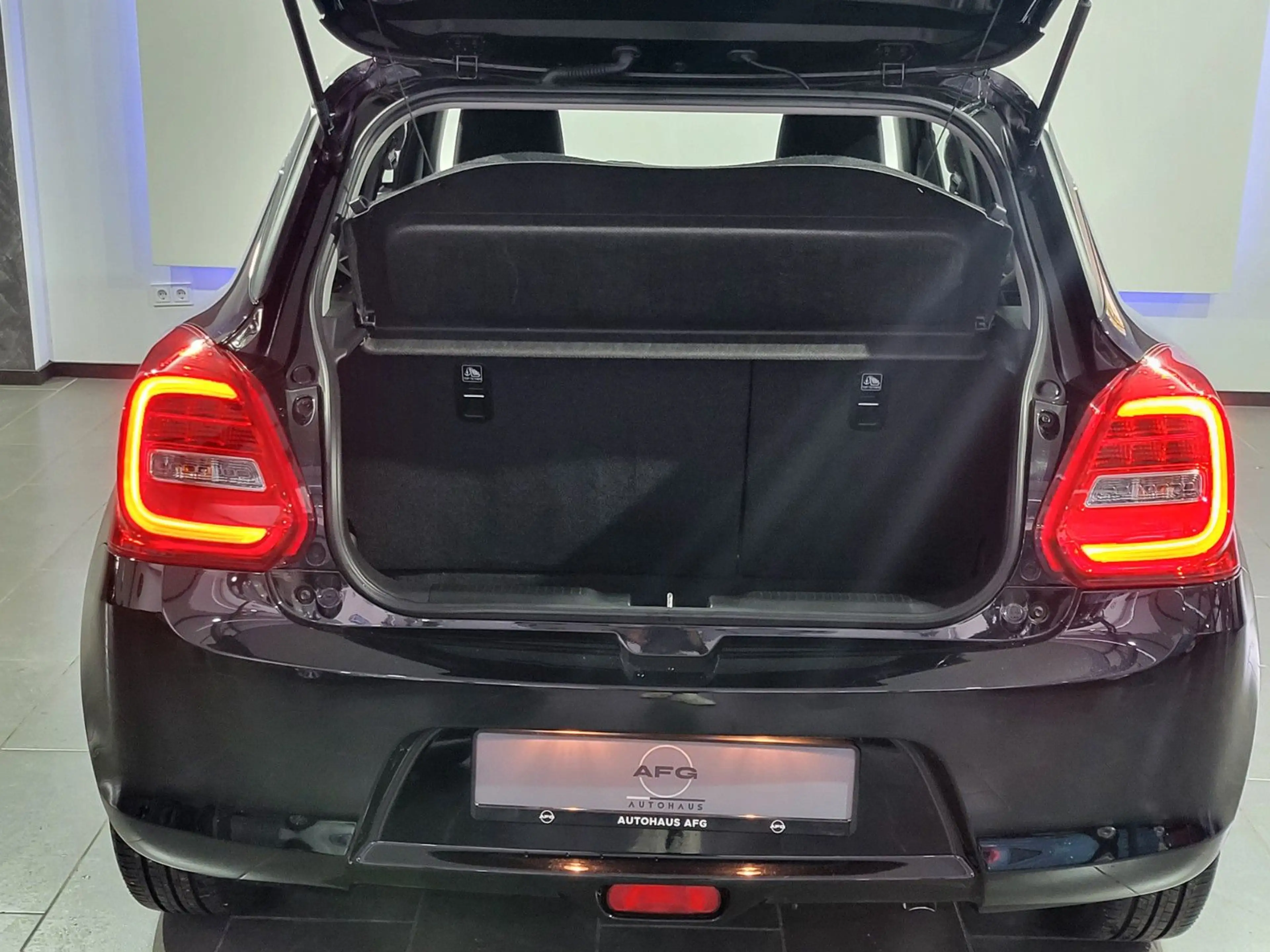 Suzuki Swift Comfort+*KAMERA*SHZ*CARPLAY* — photo 11