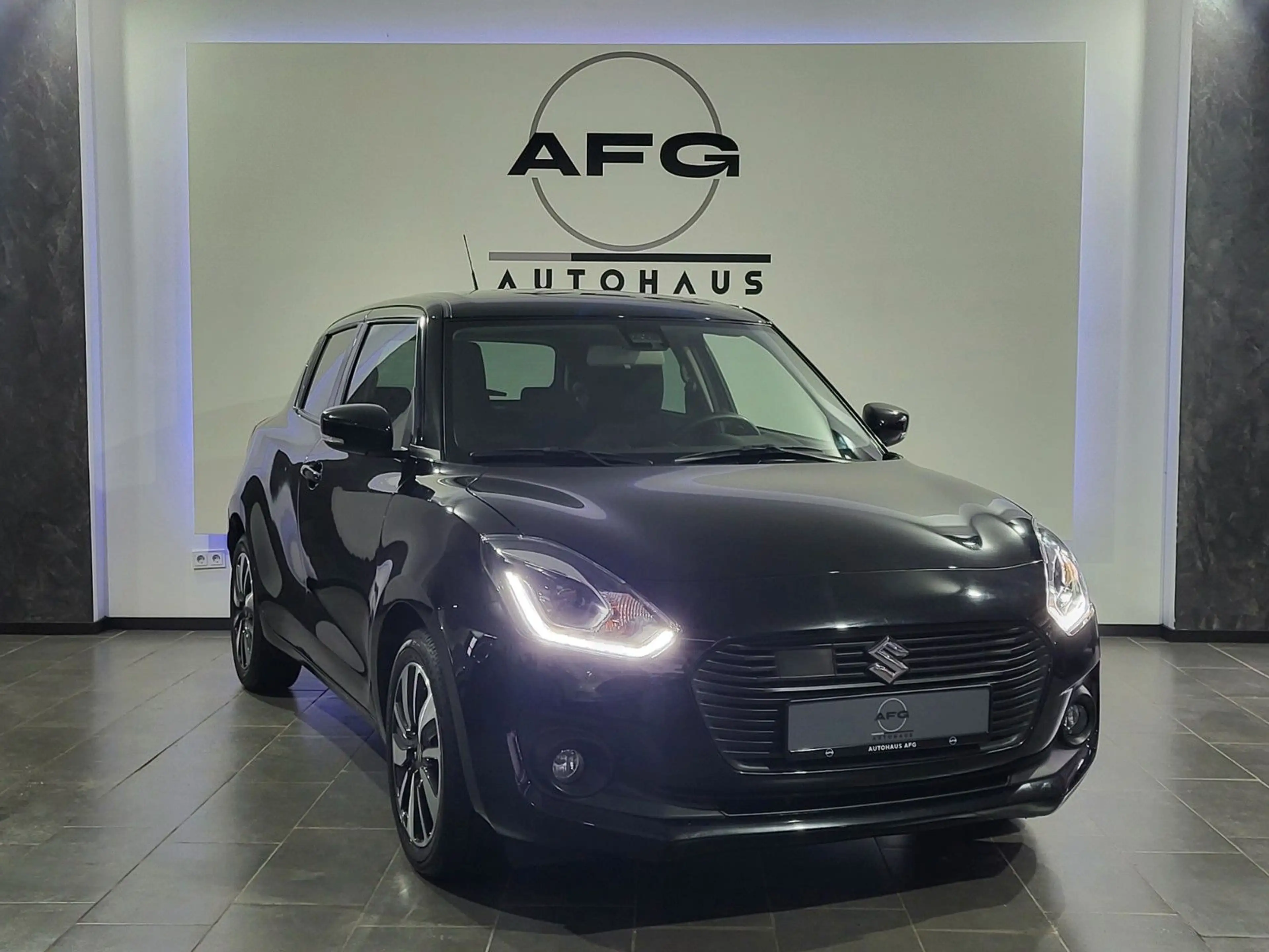 Suzuki Swift Comfort+*KAMERA*SHZ*CARPLAY* — photo 3