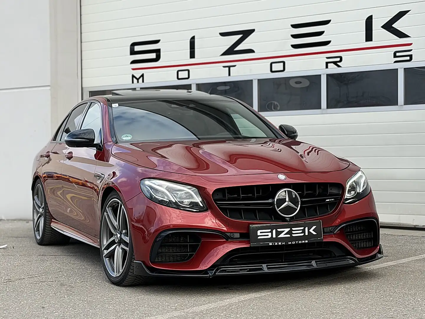 Mercedes-Benz E 63 AMG E 63S AMG 4MATIC+ Aut.|IWC|ACC|SHD|LUFT|BURMEST... Rot - 2
