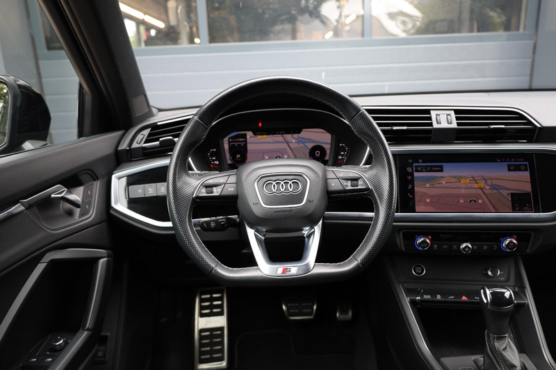 Audi Q3 45 TFSI e S edition |Gevlakt stuur |Sfeerverlichti — photo 28