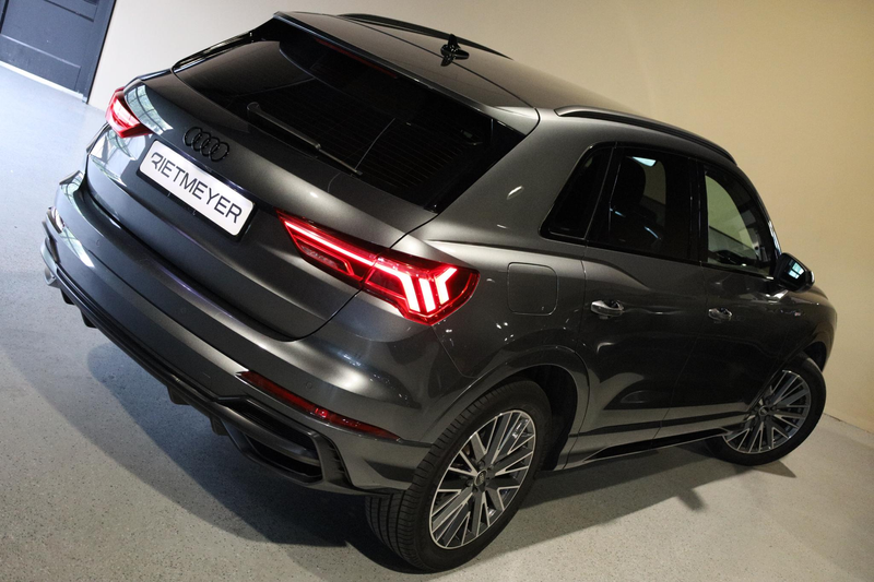 Audi Q3 45 TFSI e S edition |Gevlakt stuur |Sfeerverlichti — photo 3
