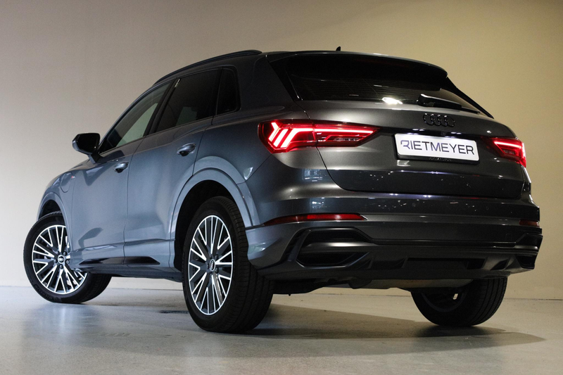 Audi Q3 45 TFSI e S edition |Gevlakt stuur |Sfeerverlichti — photo 25