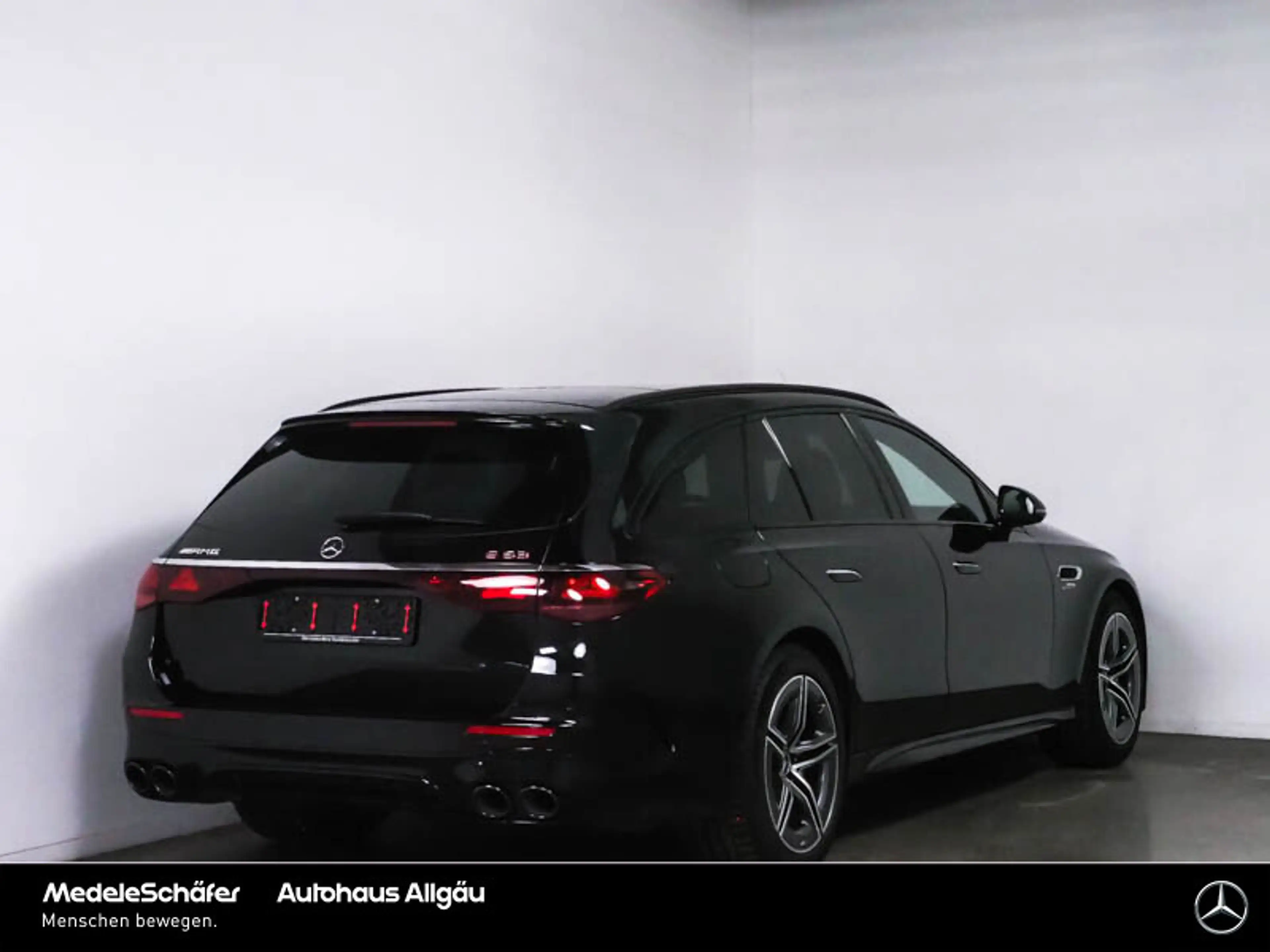 Mercedes-Benz E 53 AMG E 53 AMG T HYBRID 4M Night Premium Pano AHK 360° — photo 2